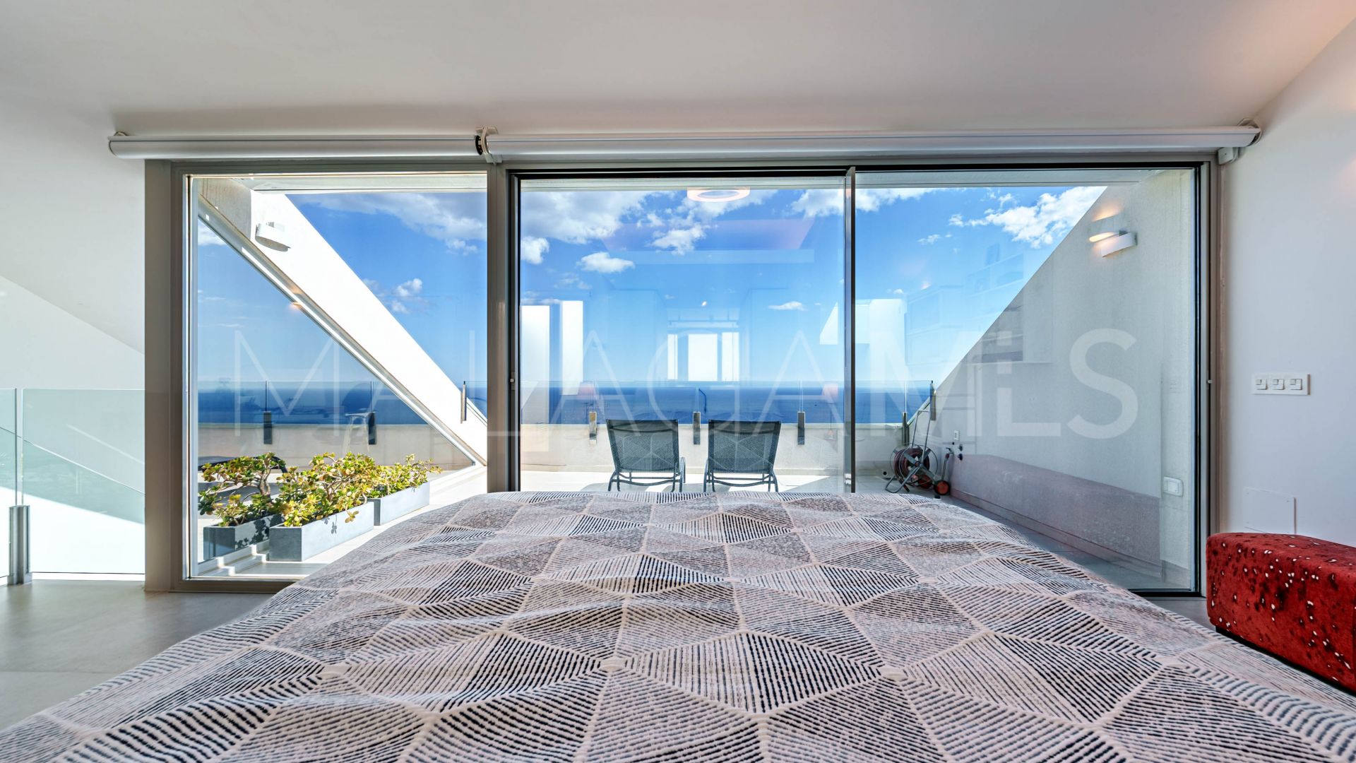 Duplex penthouse for sale in La Capellania