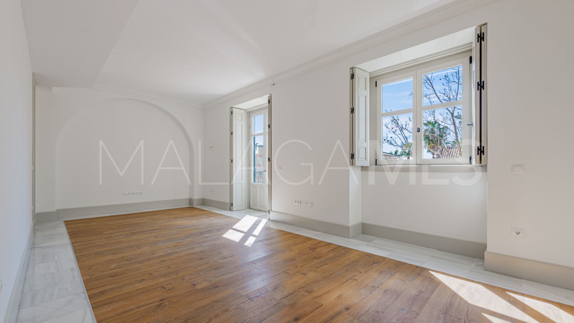 Duplex for sale in La Malagueta - La Caleta de 3 bedrooms