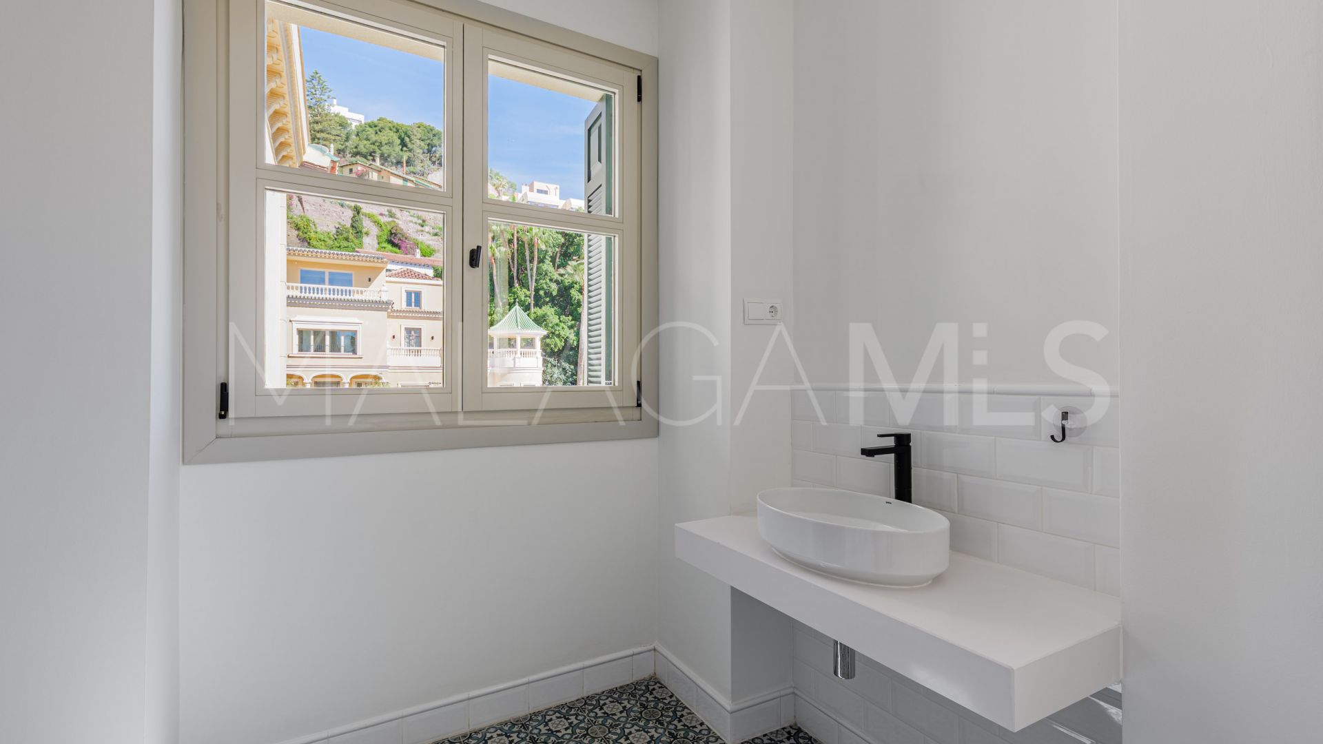 Duplex for sale in La Malagueta - La Caleta de 3 bedrooms