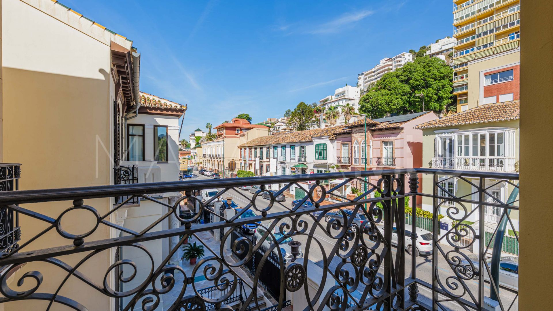 Duplex for sale in La Malagueta - La Caleta de 3 bedrooms