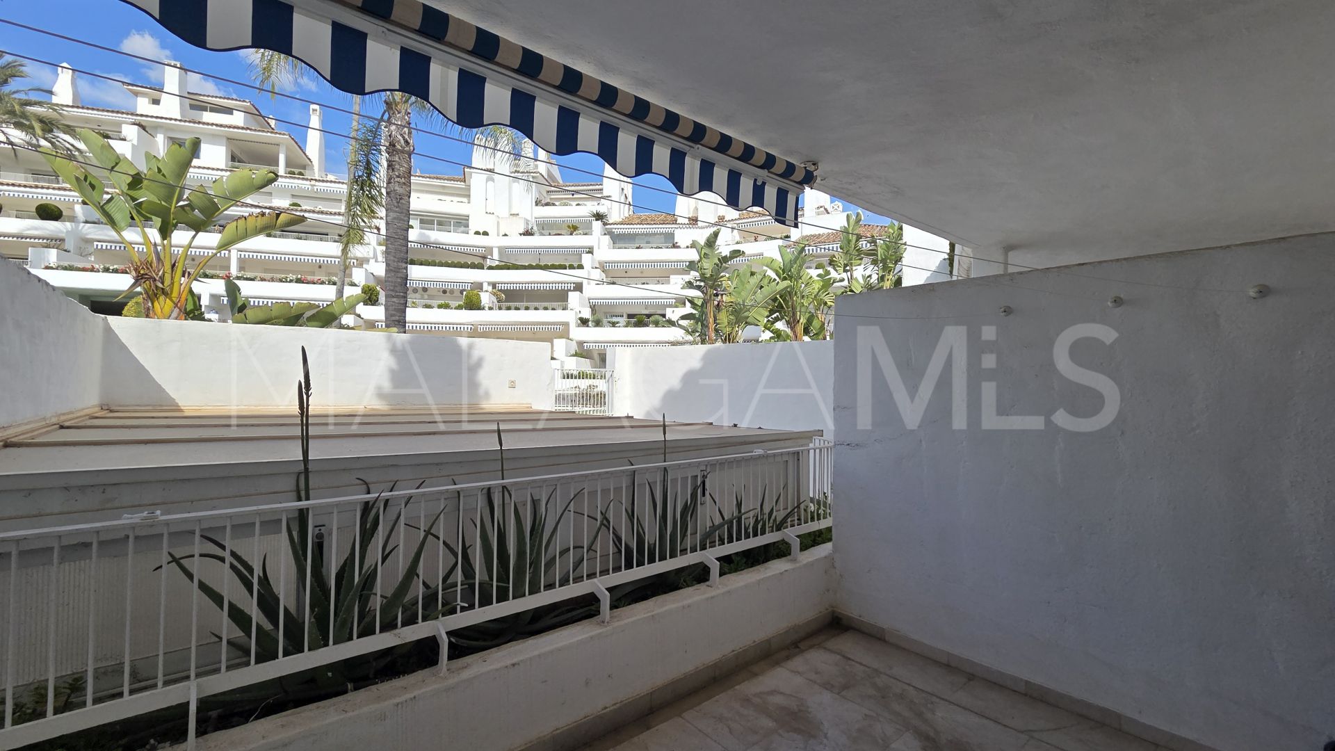 Ground floor duplex for sale in Birdie Club