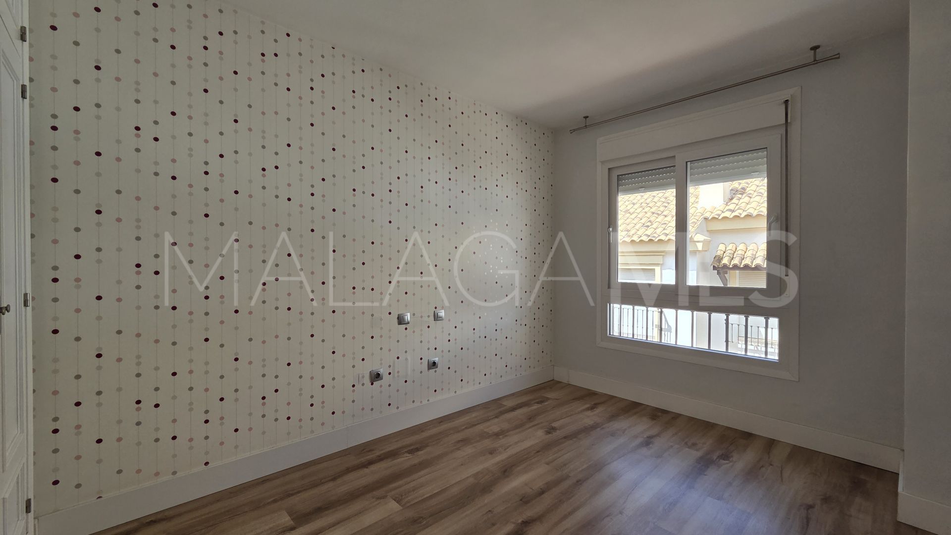 Reihenhaus for sale in Valdeolletas