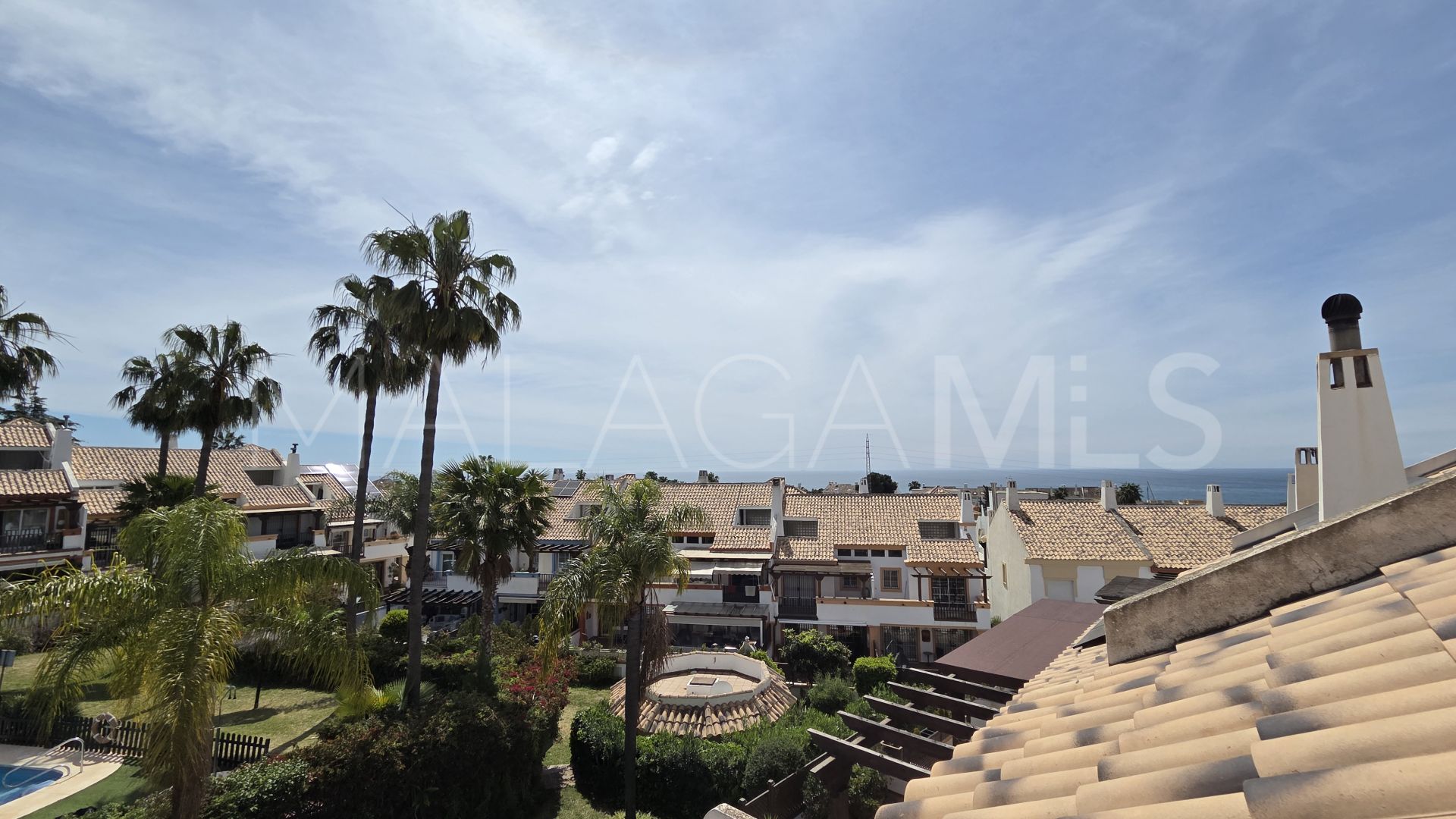 Reihenhaus for sale in Valdeolletas