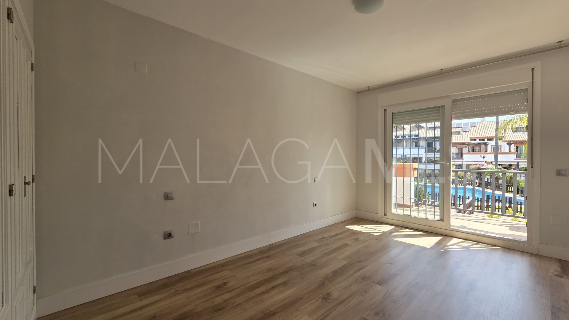 Reihenhaus for sale in Valdeolletas