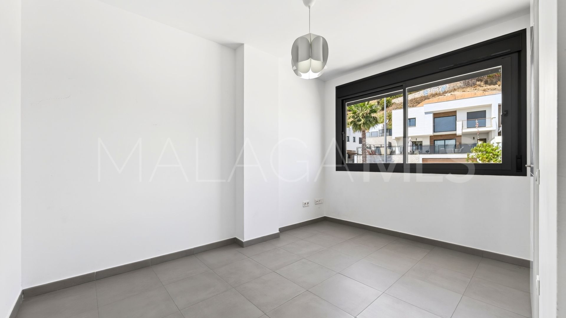 Parhus for sale in Cerrado Calderón - El Morlaco