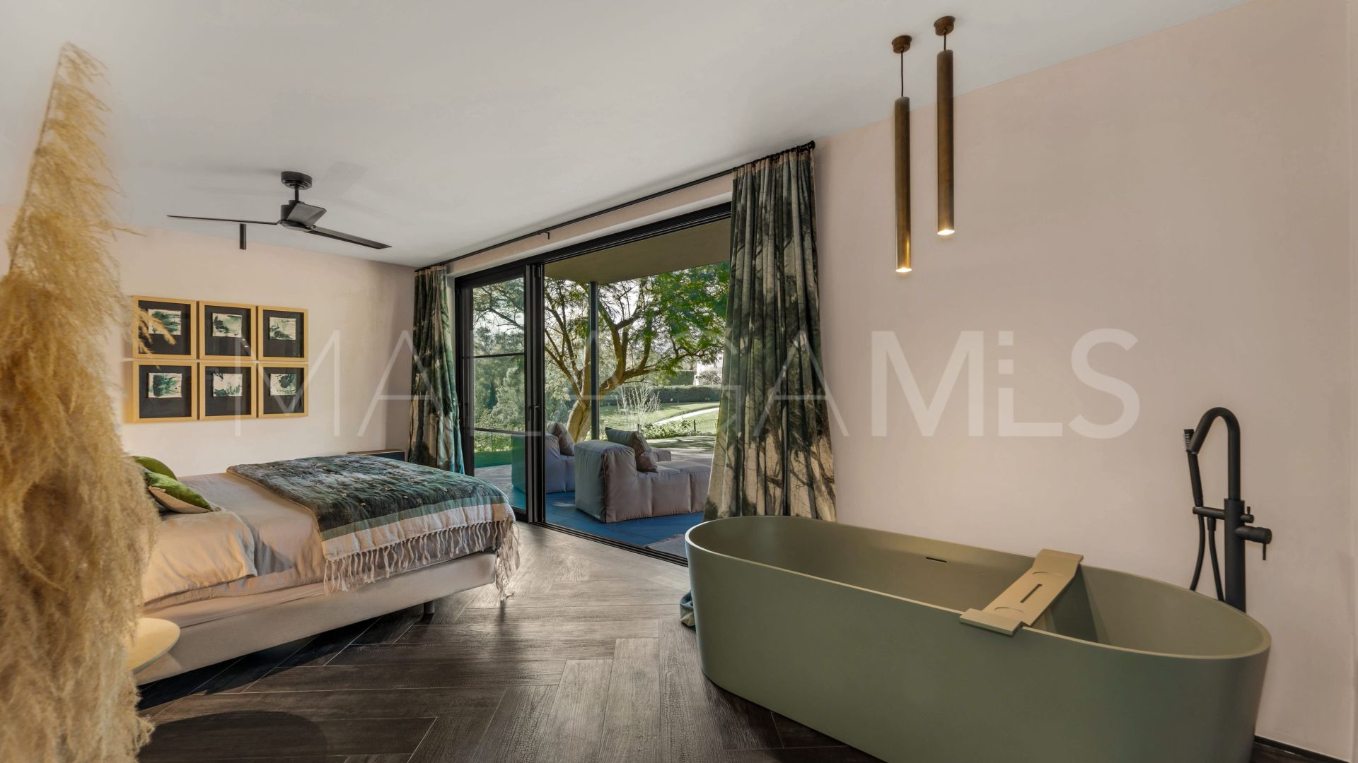 Villa for sale in Guadalmina Alta