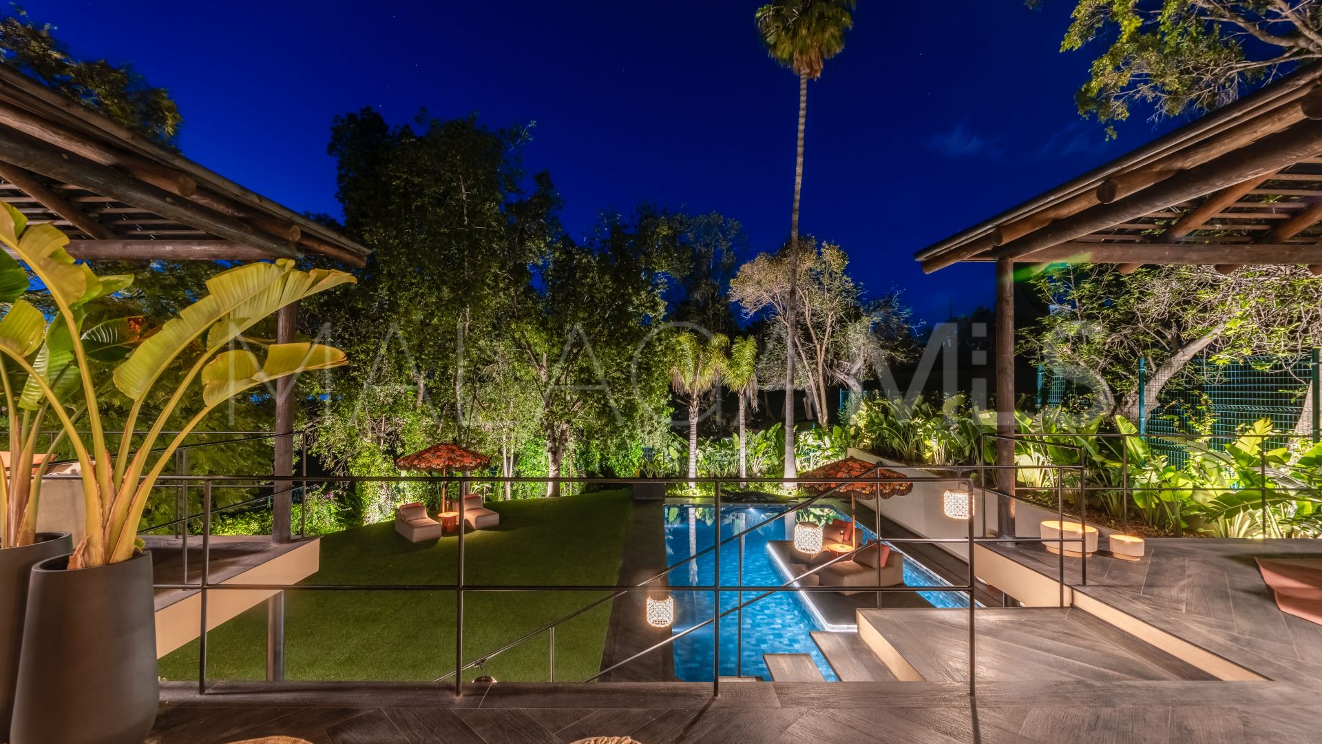 Villa for sale in Guadalmina Alta