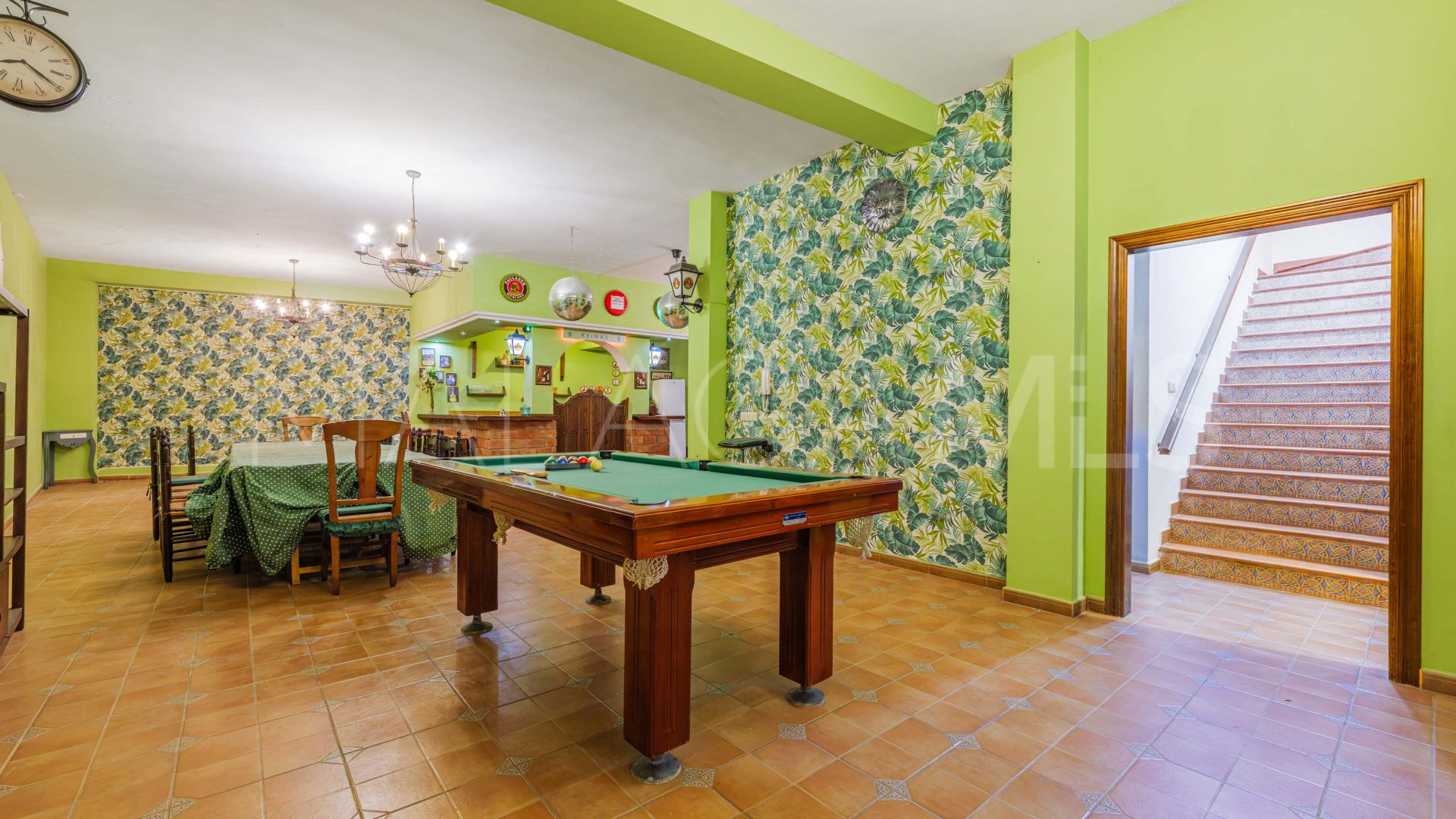 Parhus for sale in Malaga - Puerto de la Torre