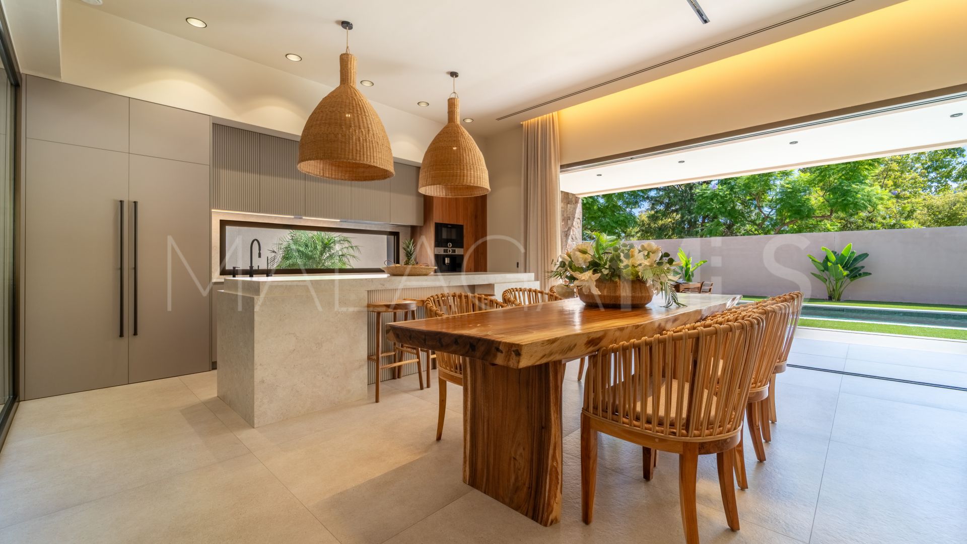 Villa for sale in Alhaurin de la Torre