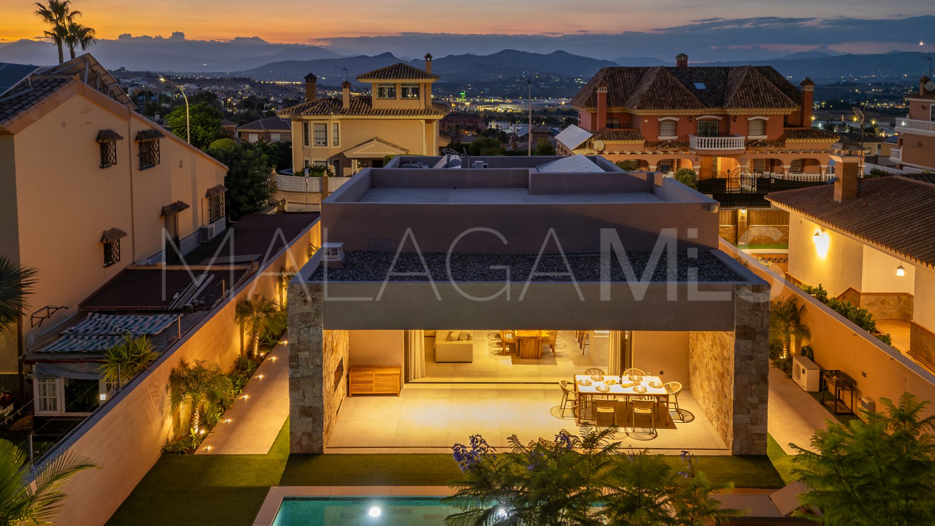 Villa for sale in Alhaurin de la Torre