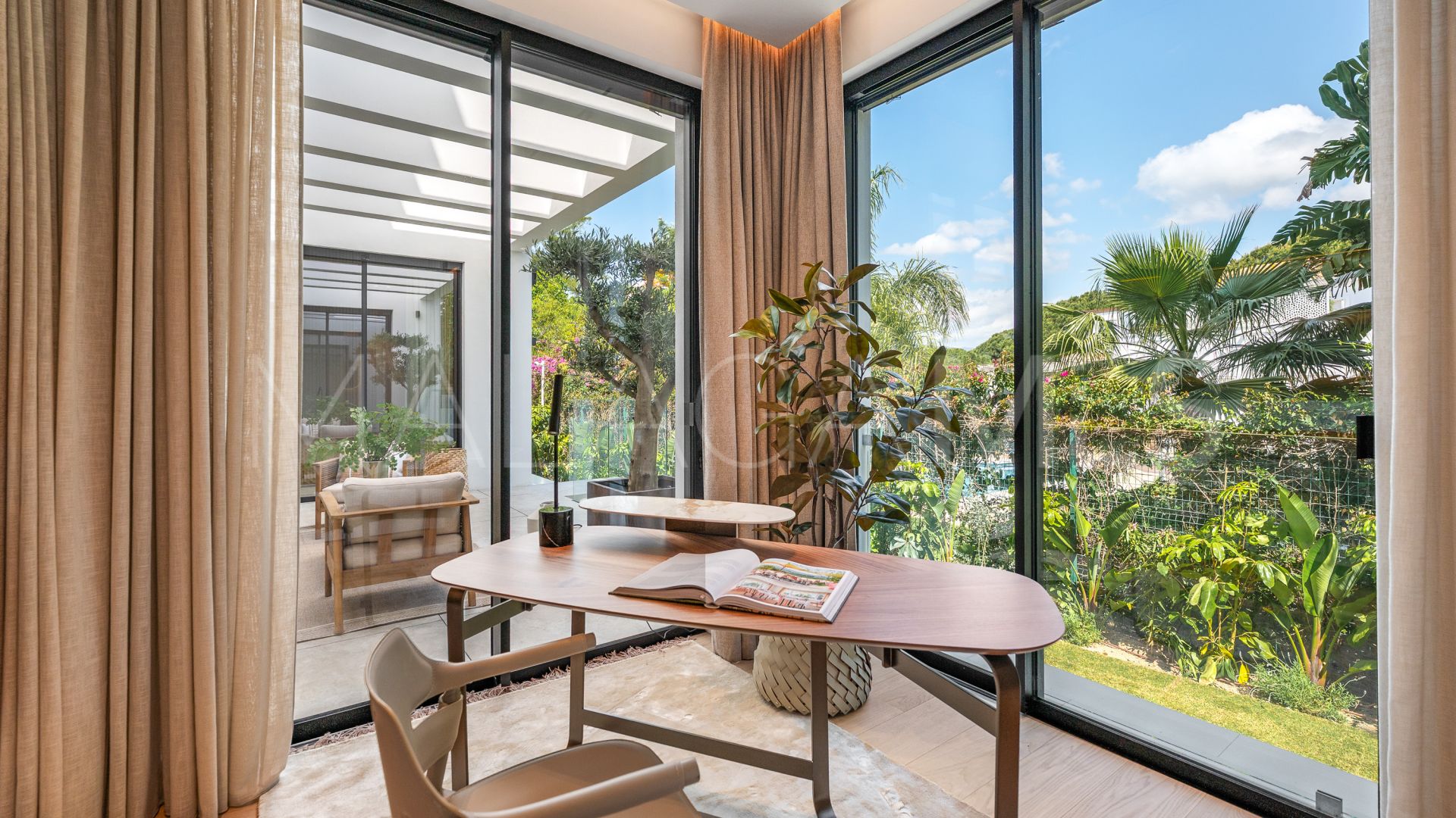 Villa for sale in Marbesa