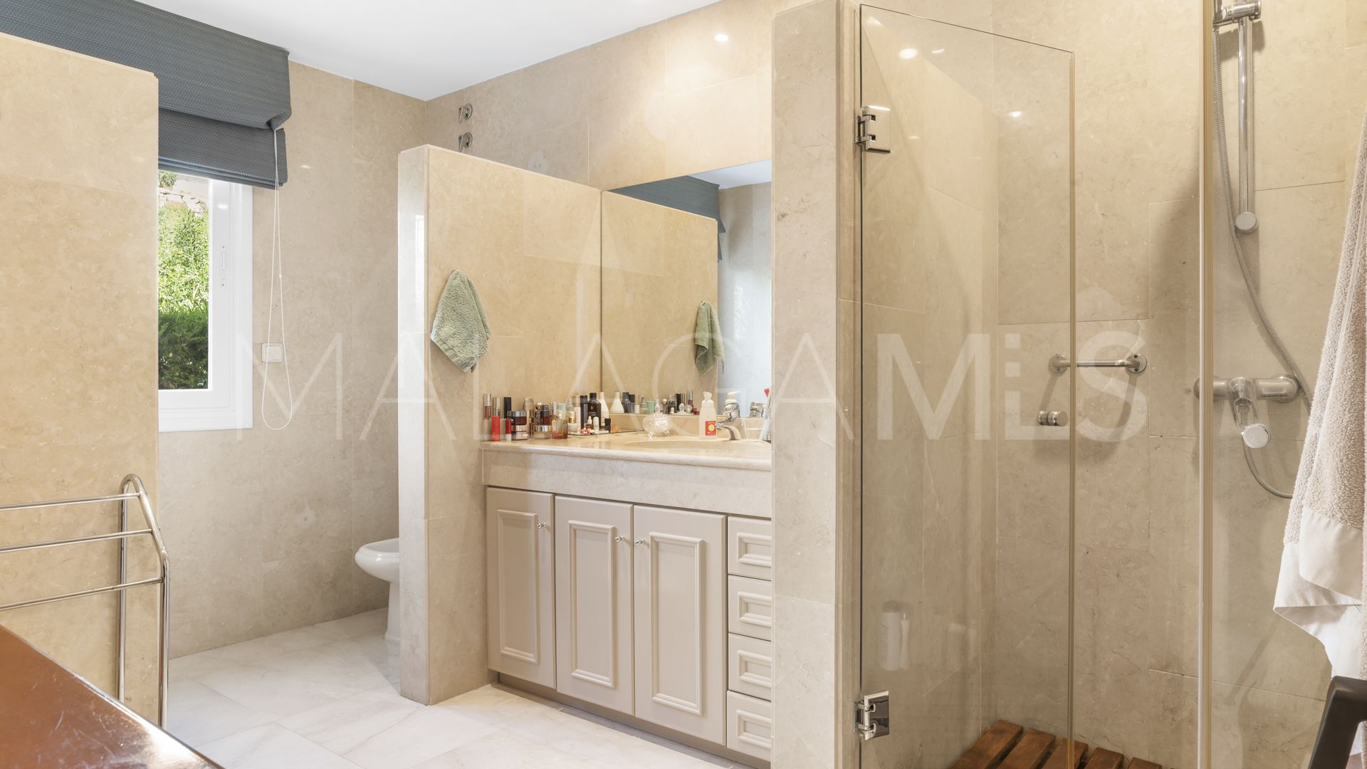 Villa for sale in Paraiso Alto