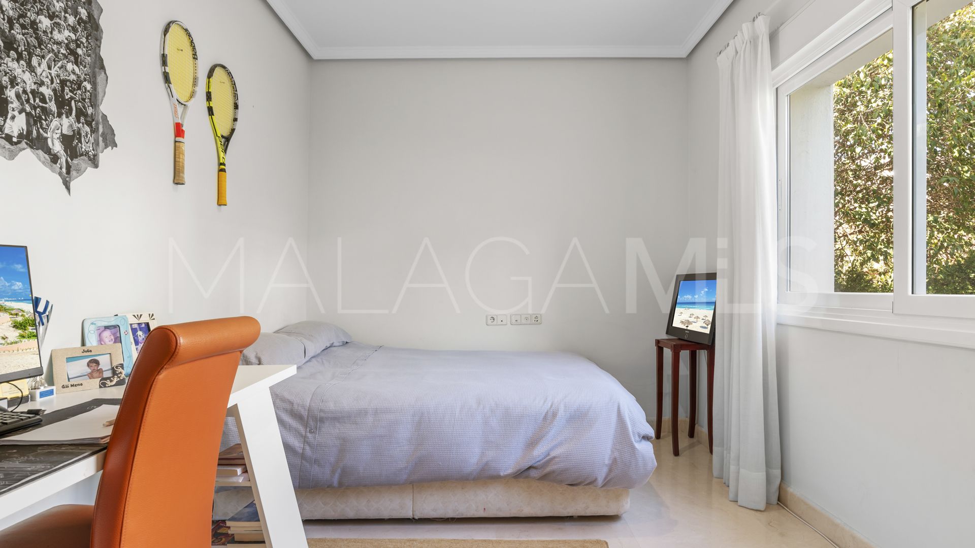 Villa for sale in Paraiso Alto