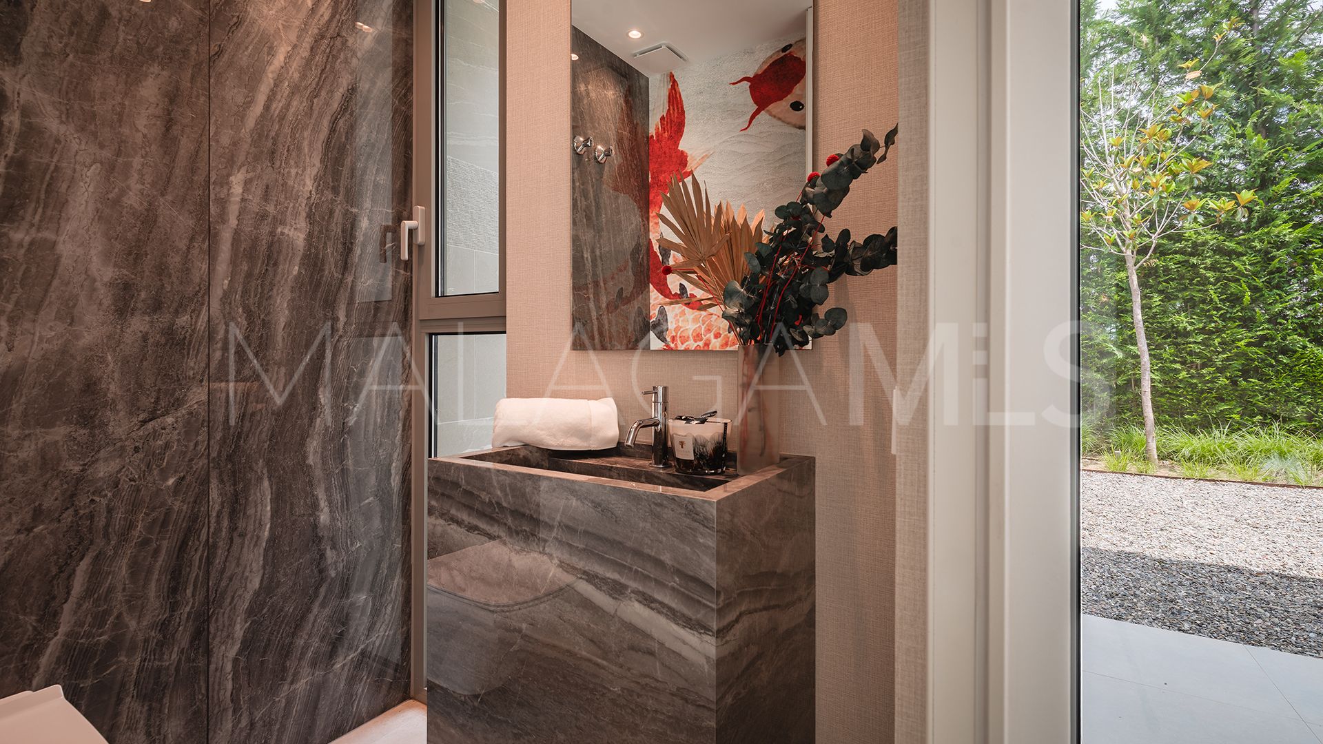 Villa for sale in El Paraiso