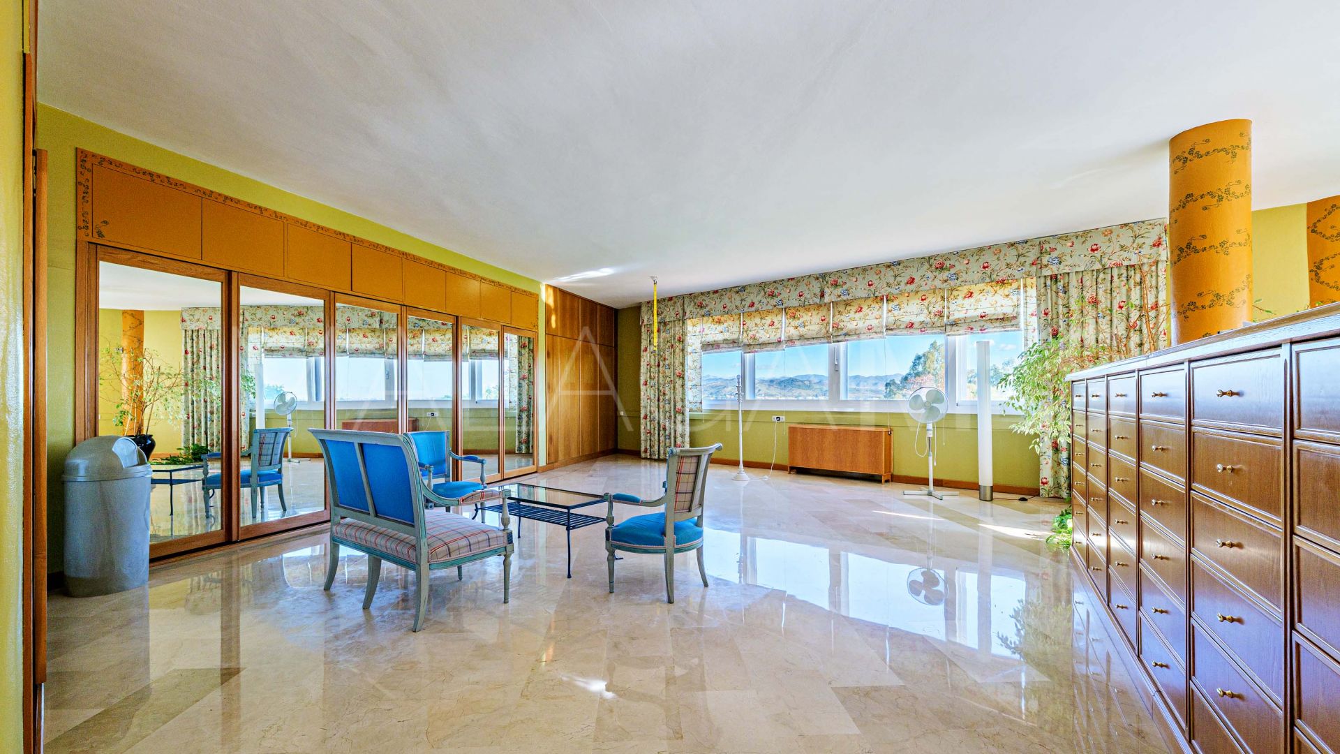 Egendom for sale in Alhaurin de la Torre