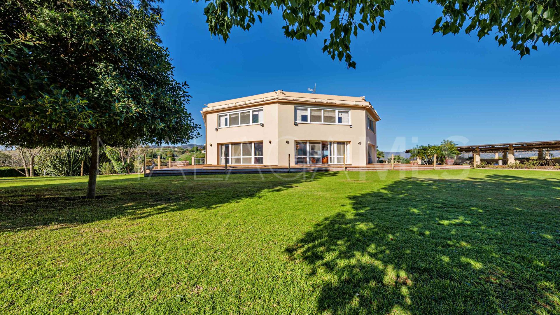 Egendom for sale in Alhaurin de la Torre