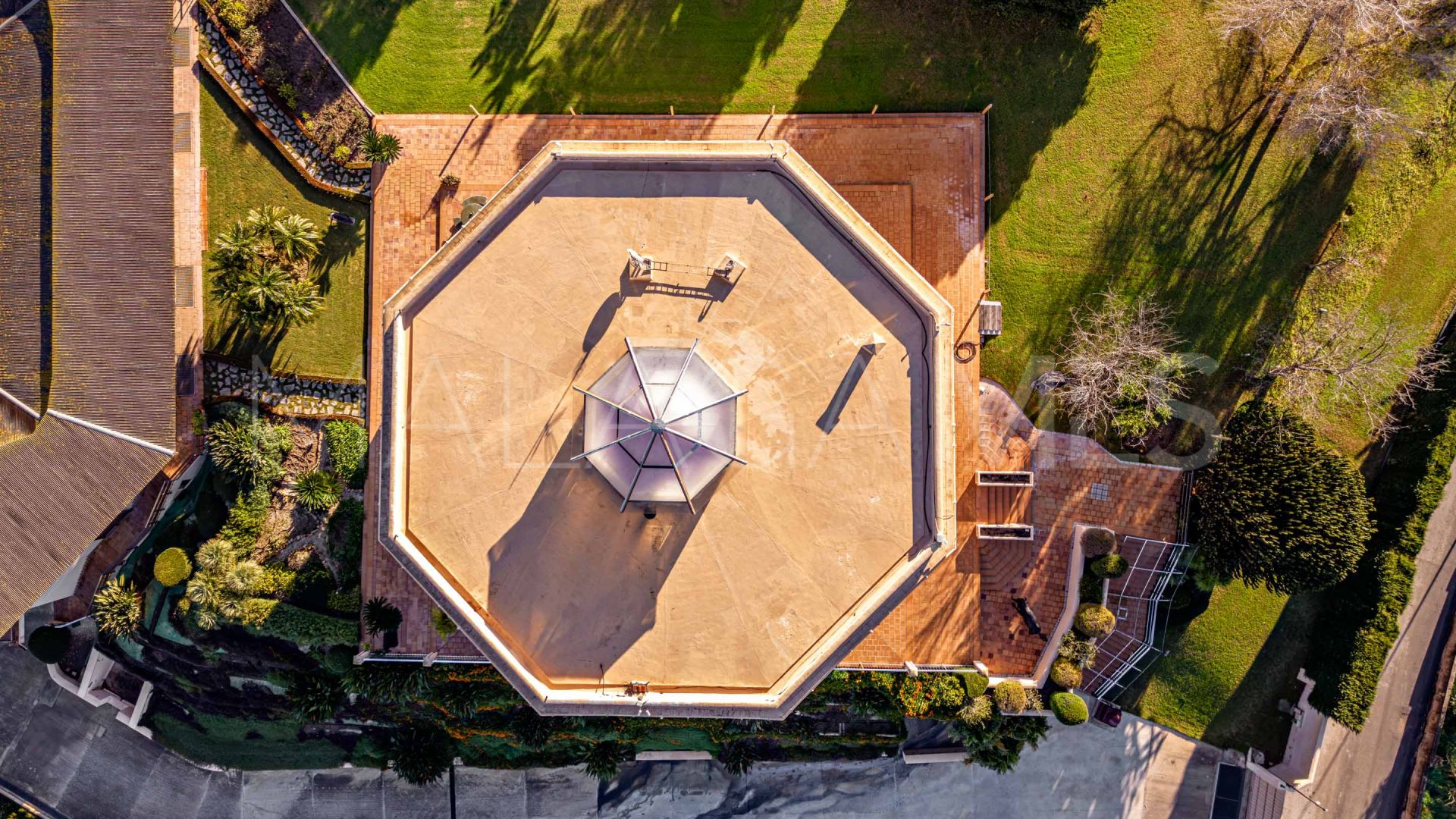 Egendom for sale in Alhaurin de la Torre