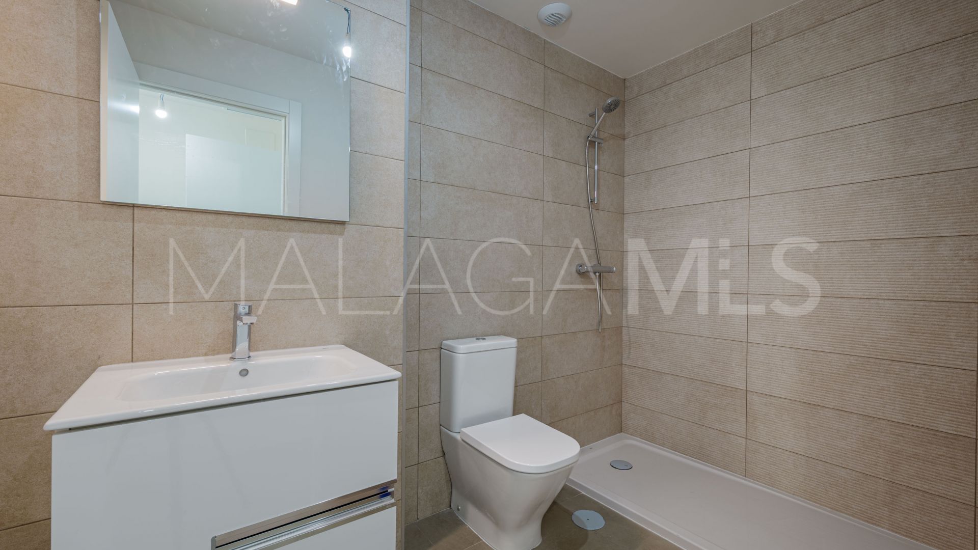 4 bedrooms penthouse for sale in Torremolinos