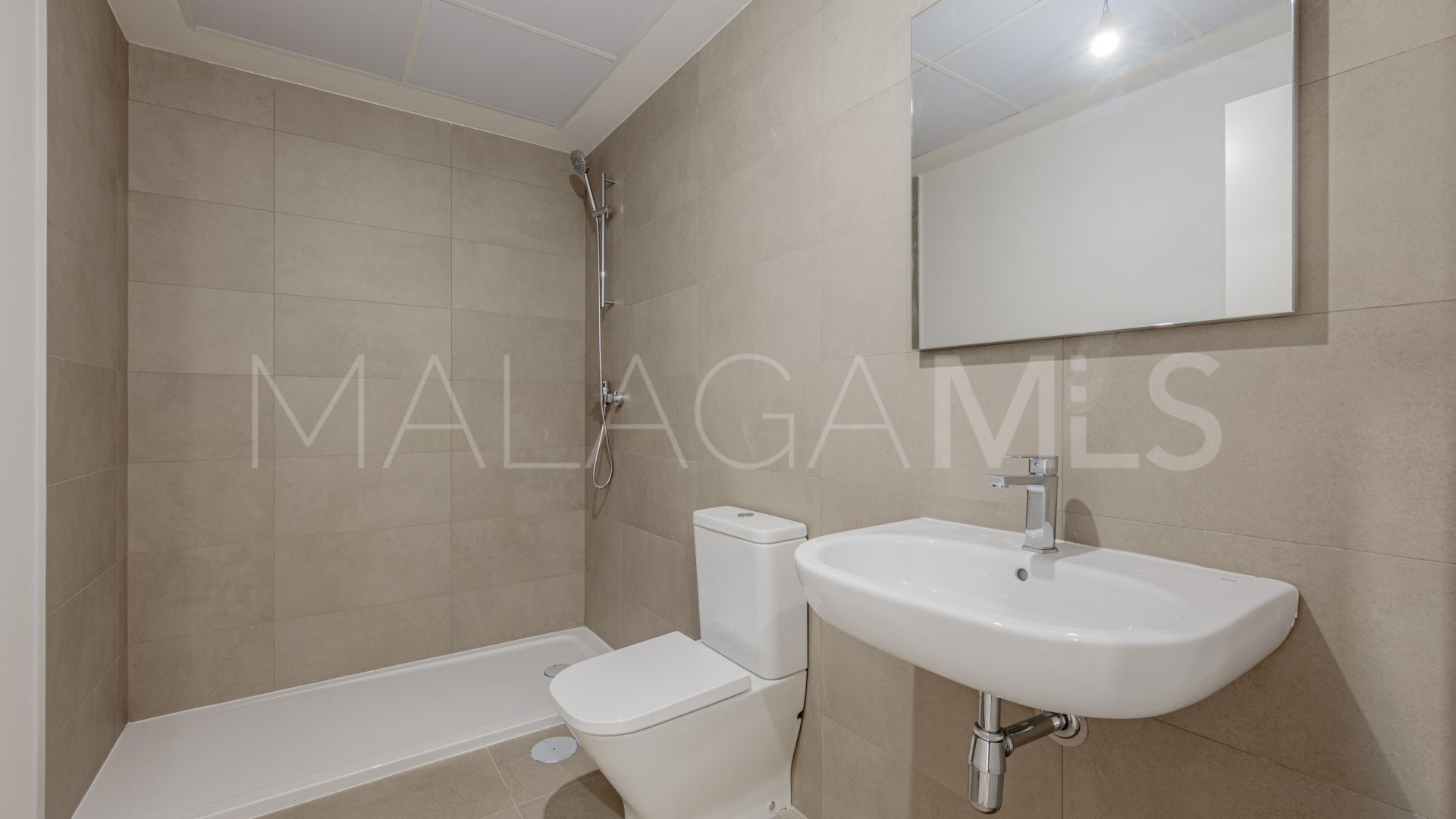 4 bedrooms penthouse for sale in Torremolinos