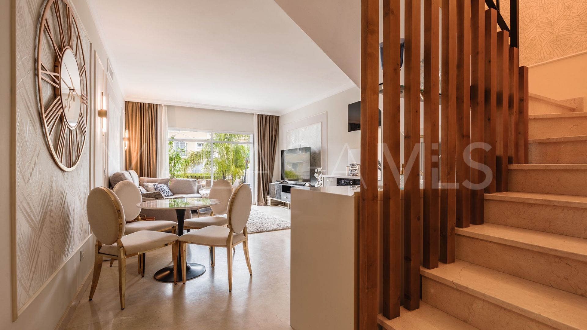 Reihenhaus for sale in Aloha Gardens