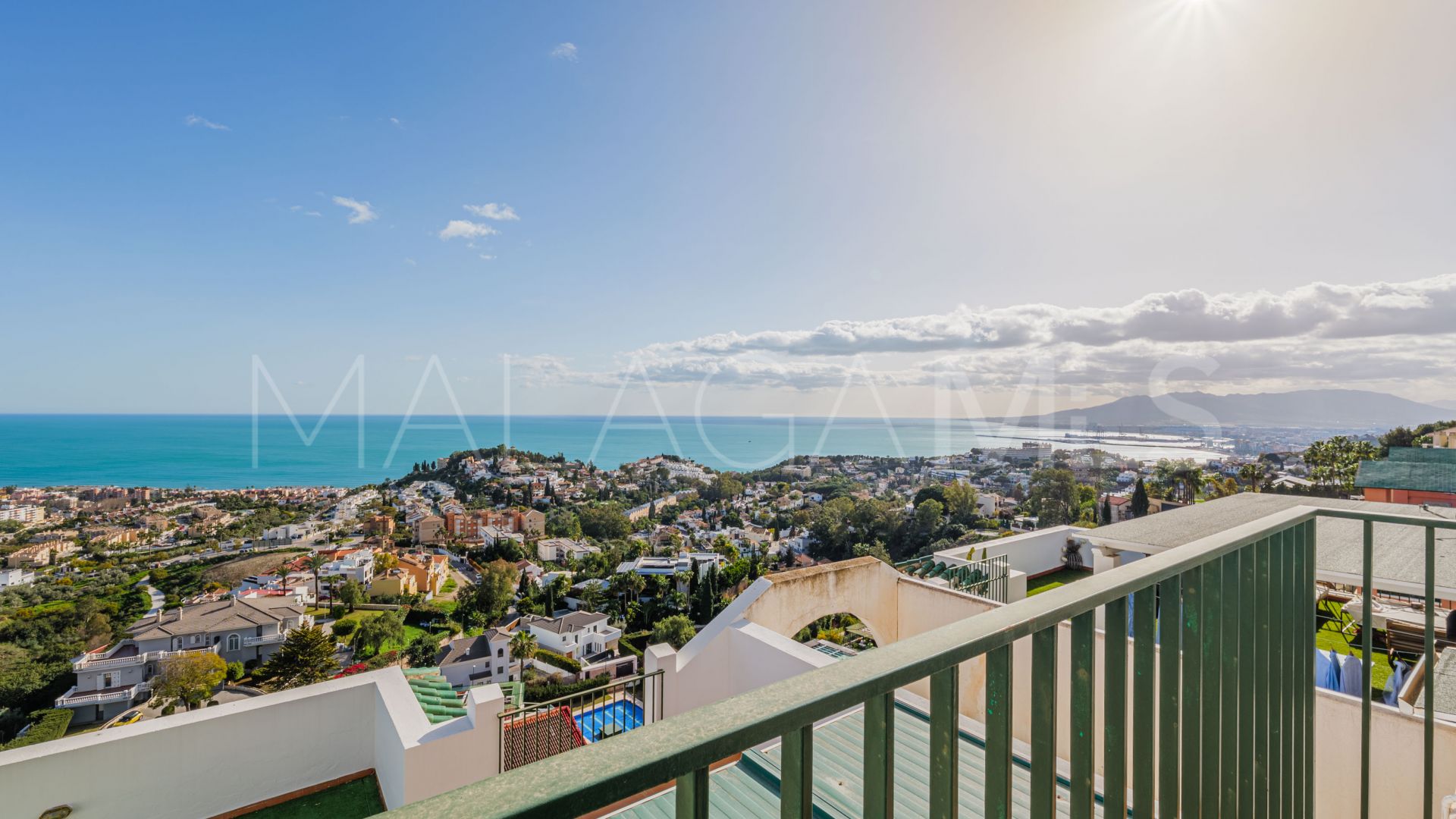 For sale 4 bedrooms duplex penthouse in Cerrado Calderón - El Morlaco