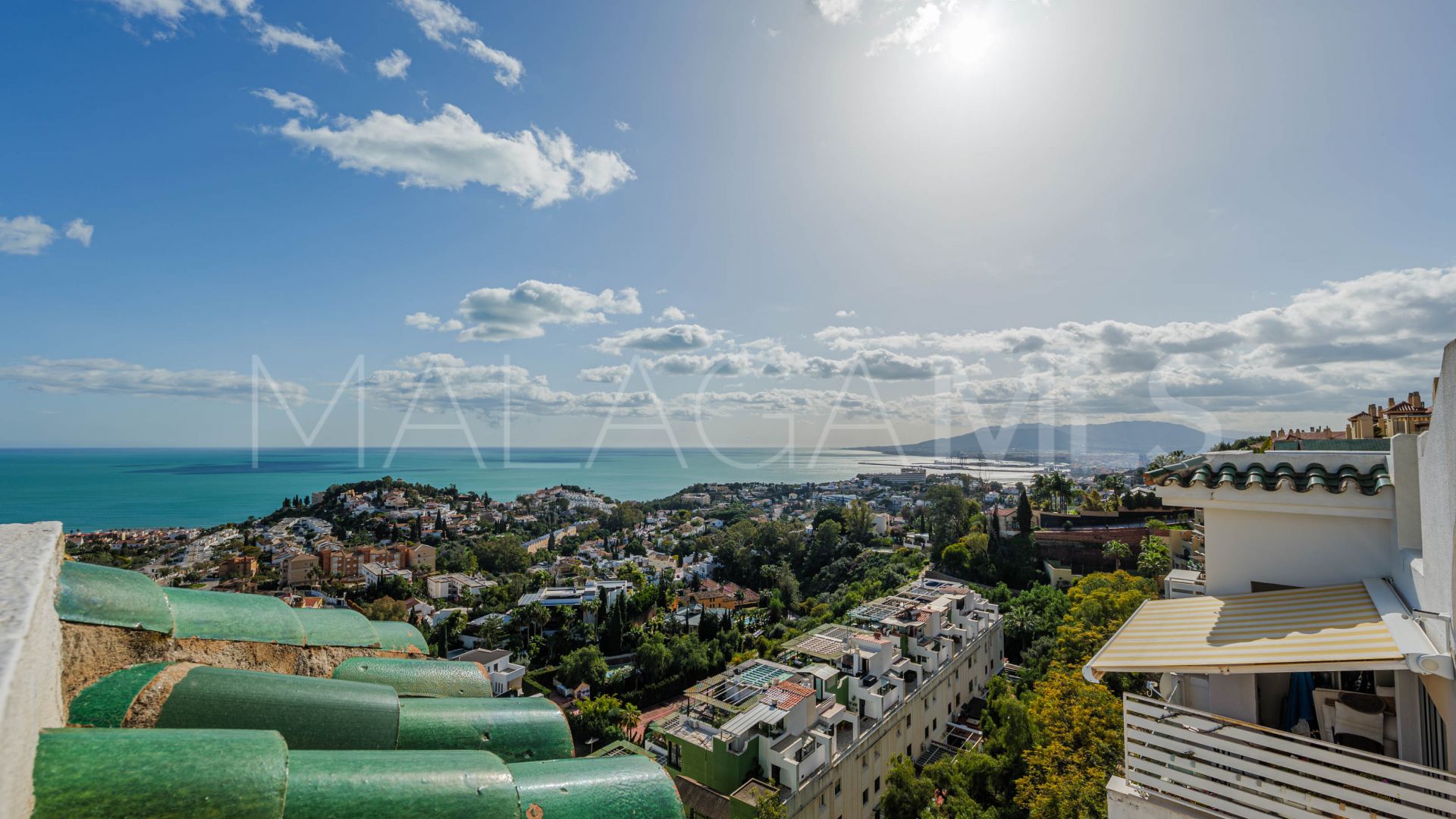 For sale 4 bedrooms duplex penthouse in Cerrado Calderón - El Morlaco