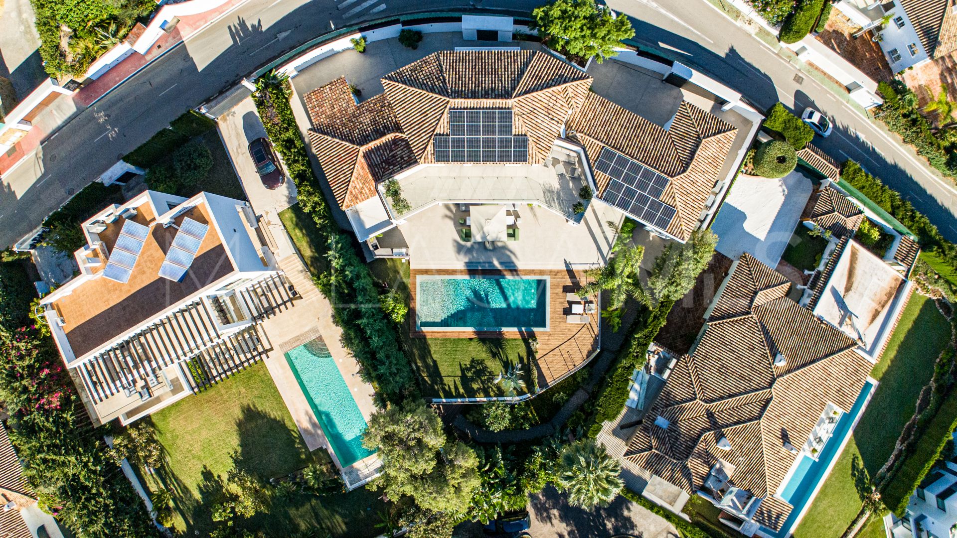 Villa for sale in Nagüeles