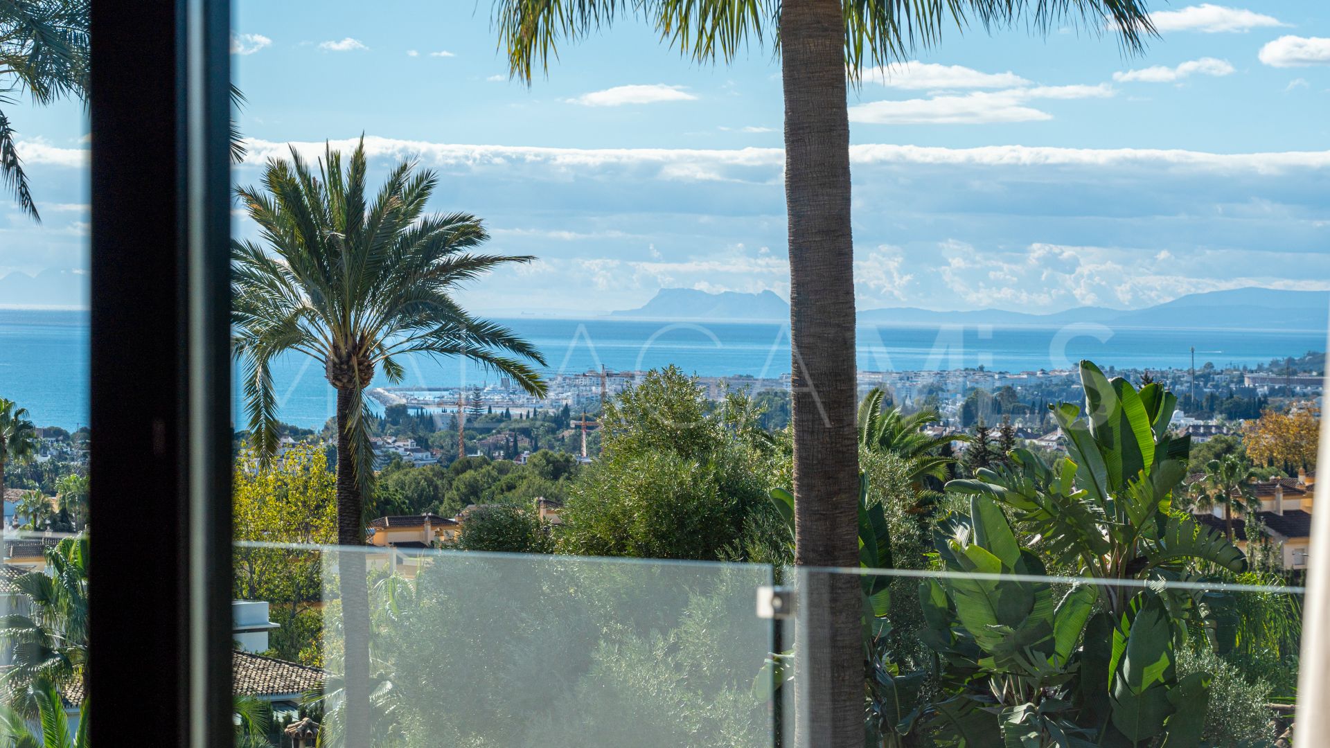 Villa for sale in Nagüeles