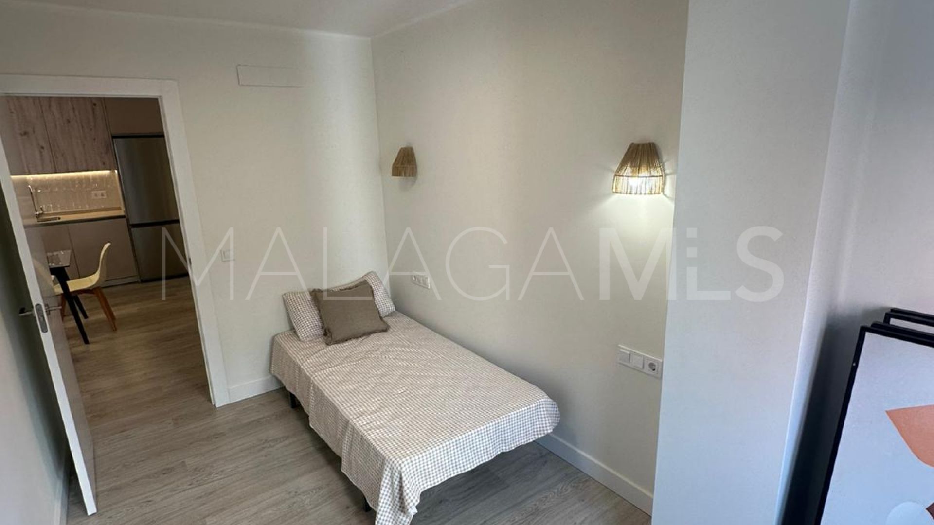 For sale 3 bedrooms apartment in Perchel Norte - La Trinidad