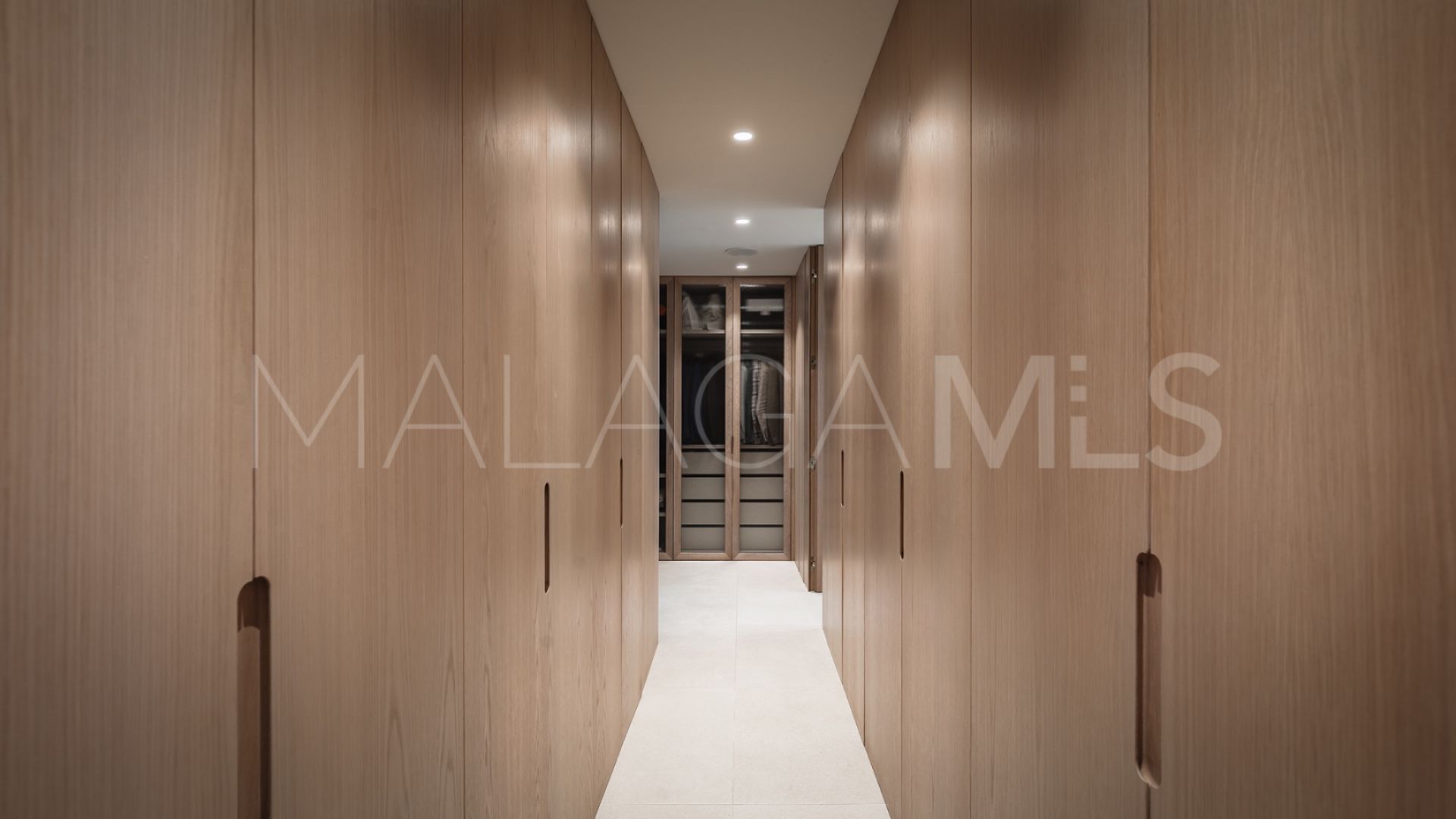 Markplanslägenhet for sale in Aloha Park