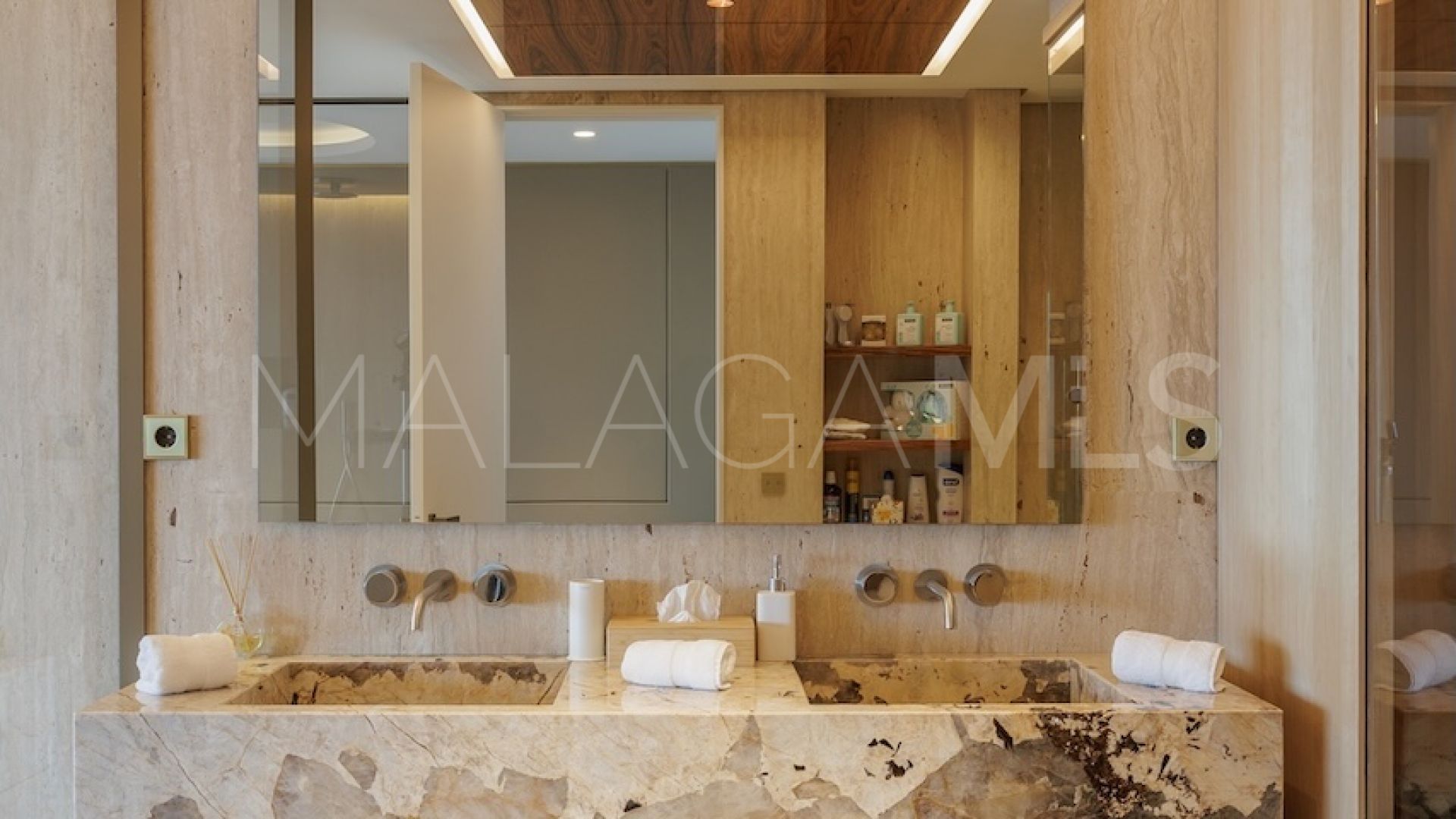 For sale duplex penthouse in Malaga