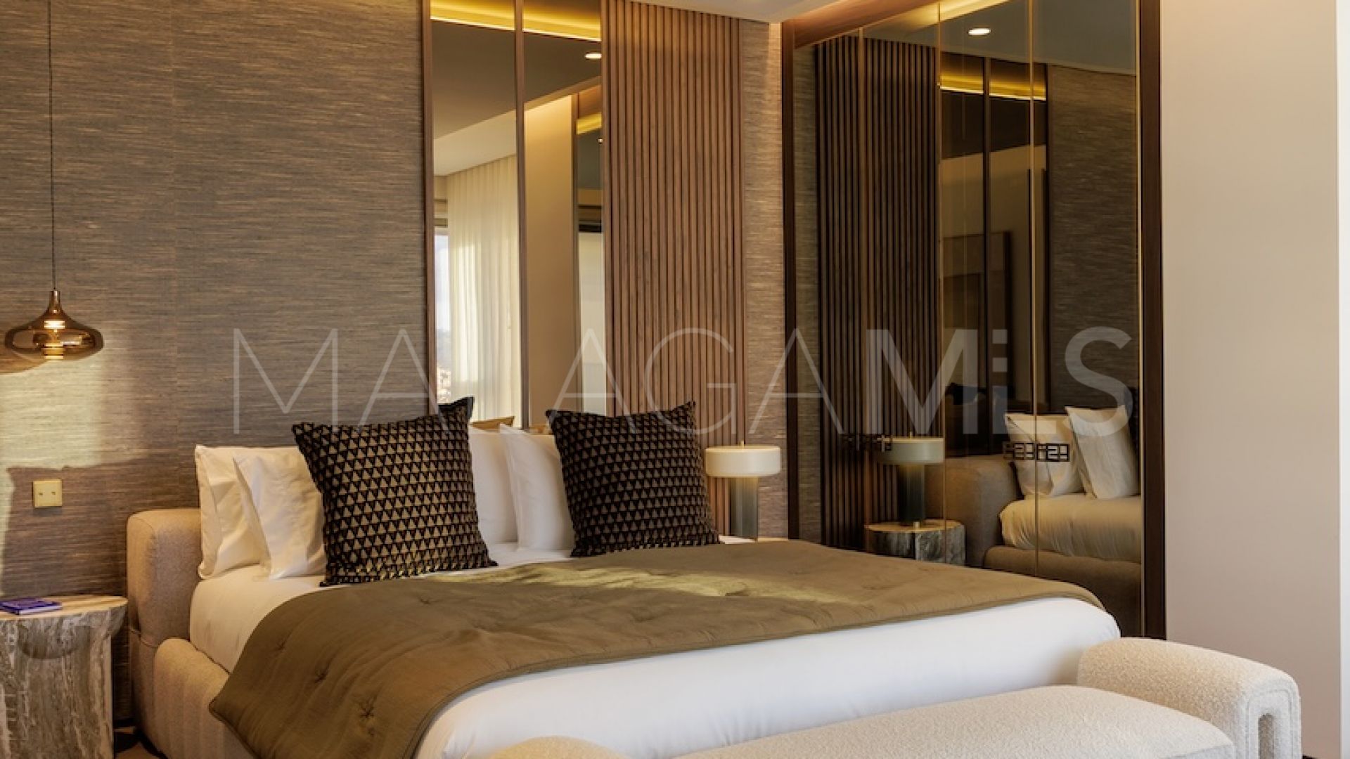 For sale duplex penthouse in Malaga