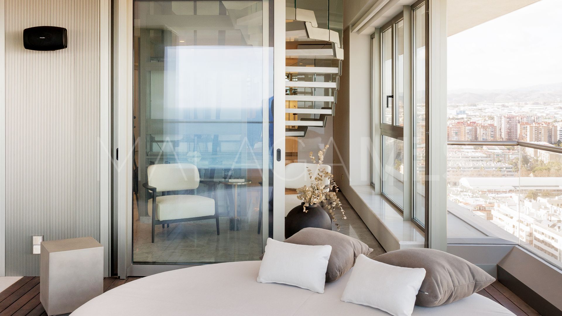 For sale duplex penthouse in Malaga