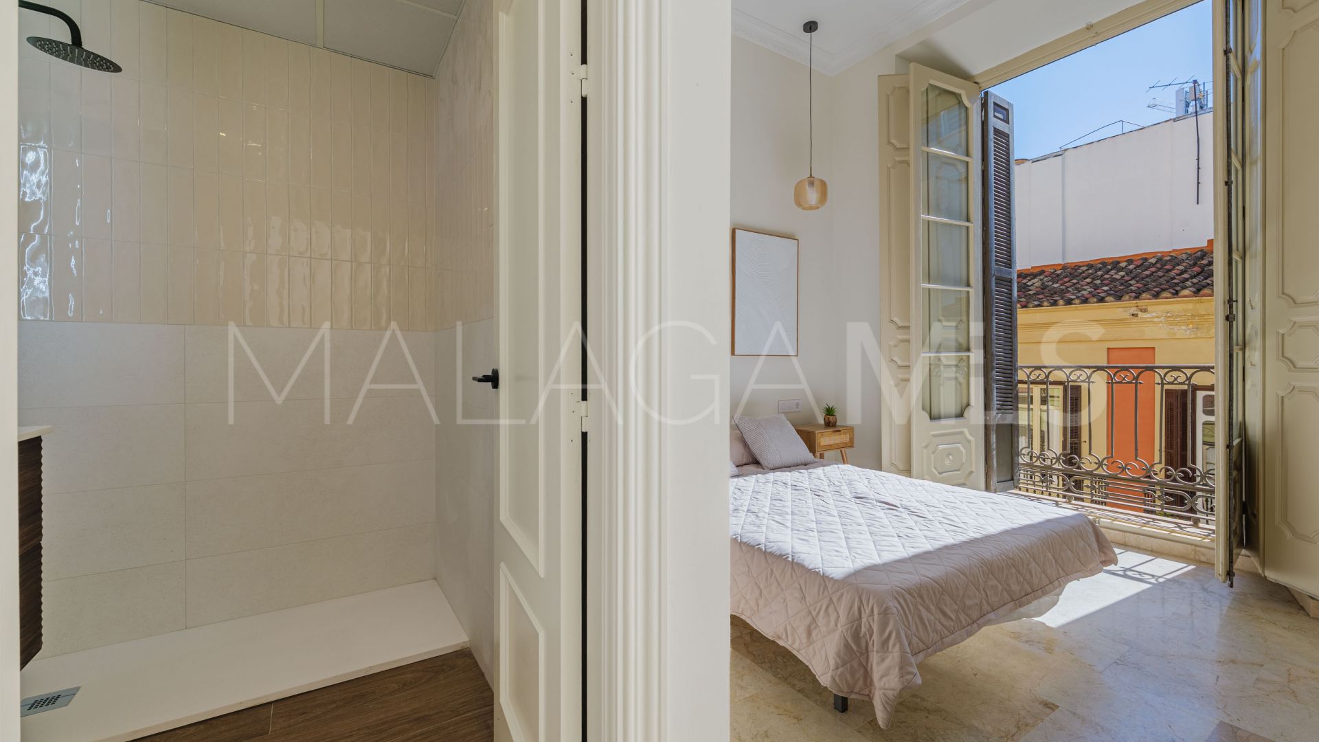 Buy apartamento with 3 bedrooms in Centro Histórico