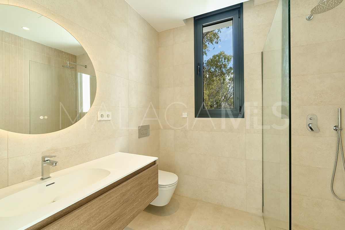 Buy 4 bedrooms villa in Monte Biarritz