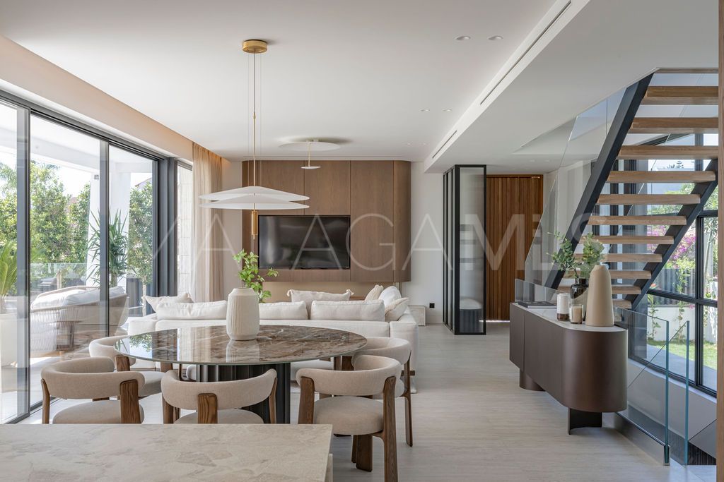 Villa for sale in Marbesa