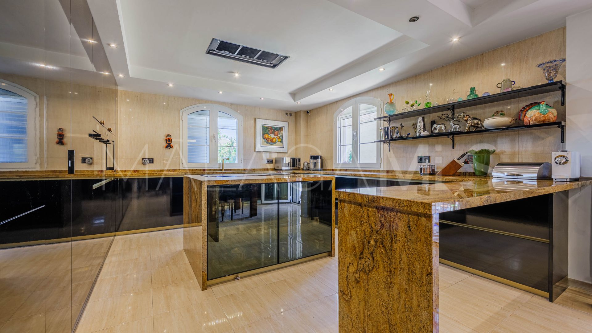 Villa for sale in Malaga - Puerto de la Torre