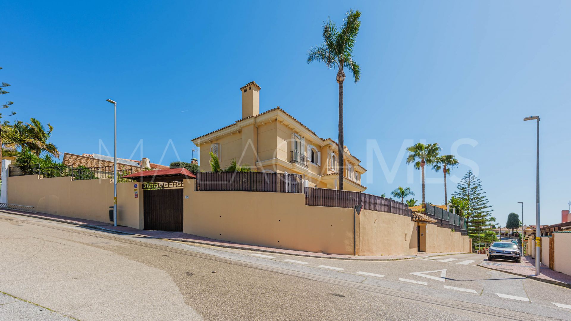 Villa for sale in Malaga - Puerto de la Torre