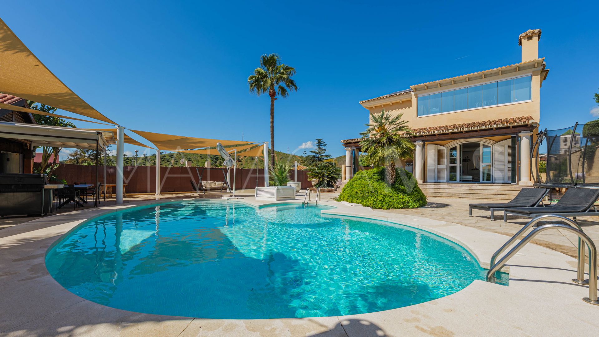 Villa for sale in Malaga - Puerto de la Torre