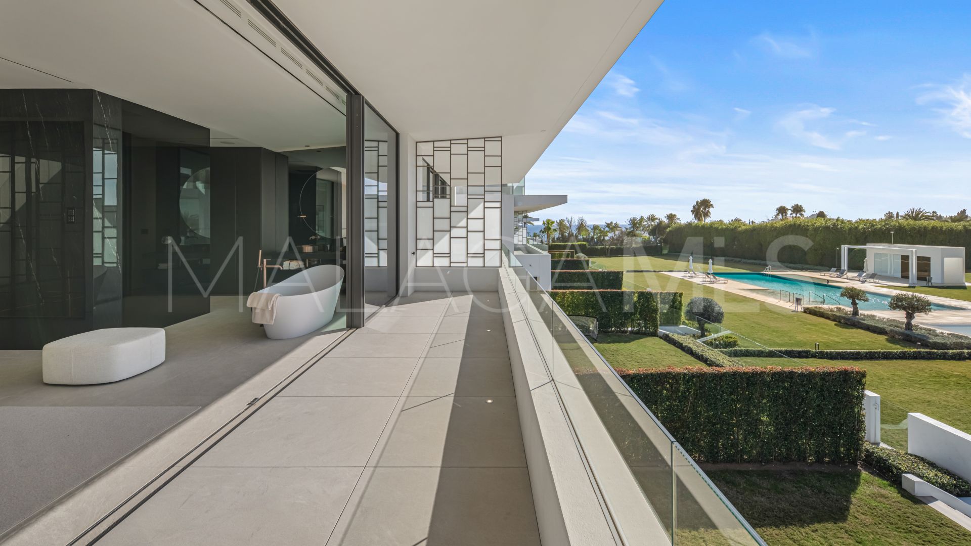 Parvilla for sale in Golden Mile