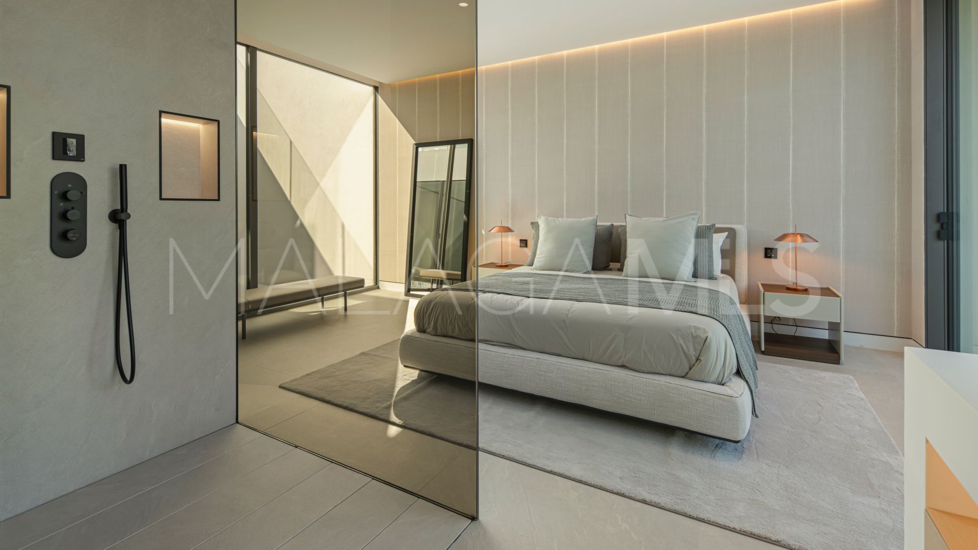 Parvilla for sale in Golden Mile