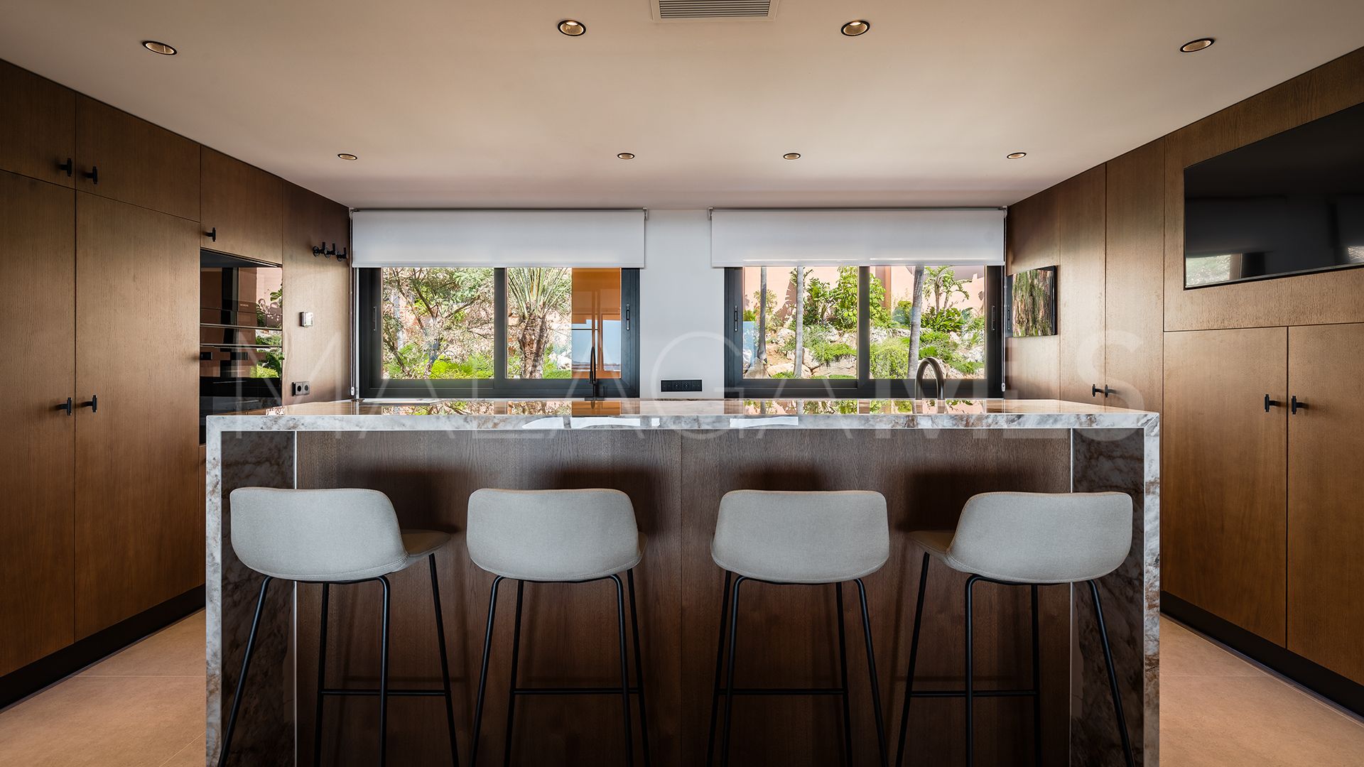 Se vende apartamento in Magna Marbella with 3 bedrooms