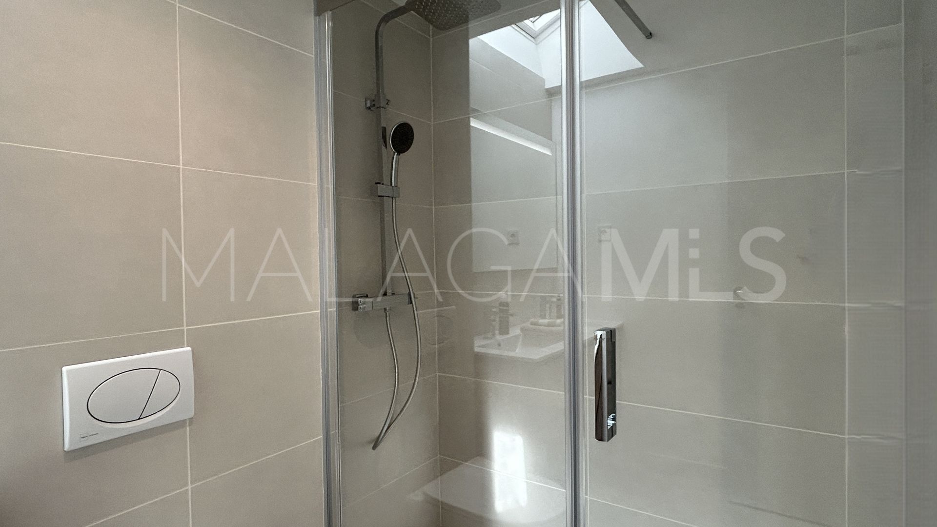 Takvåning for sale in El Higueron