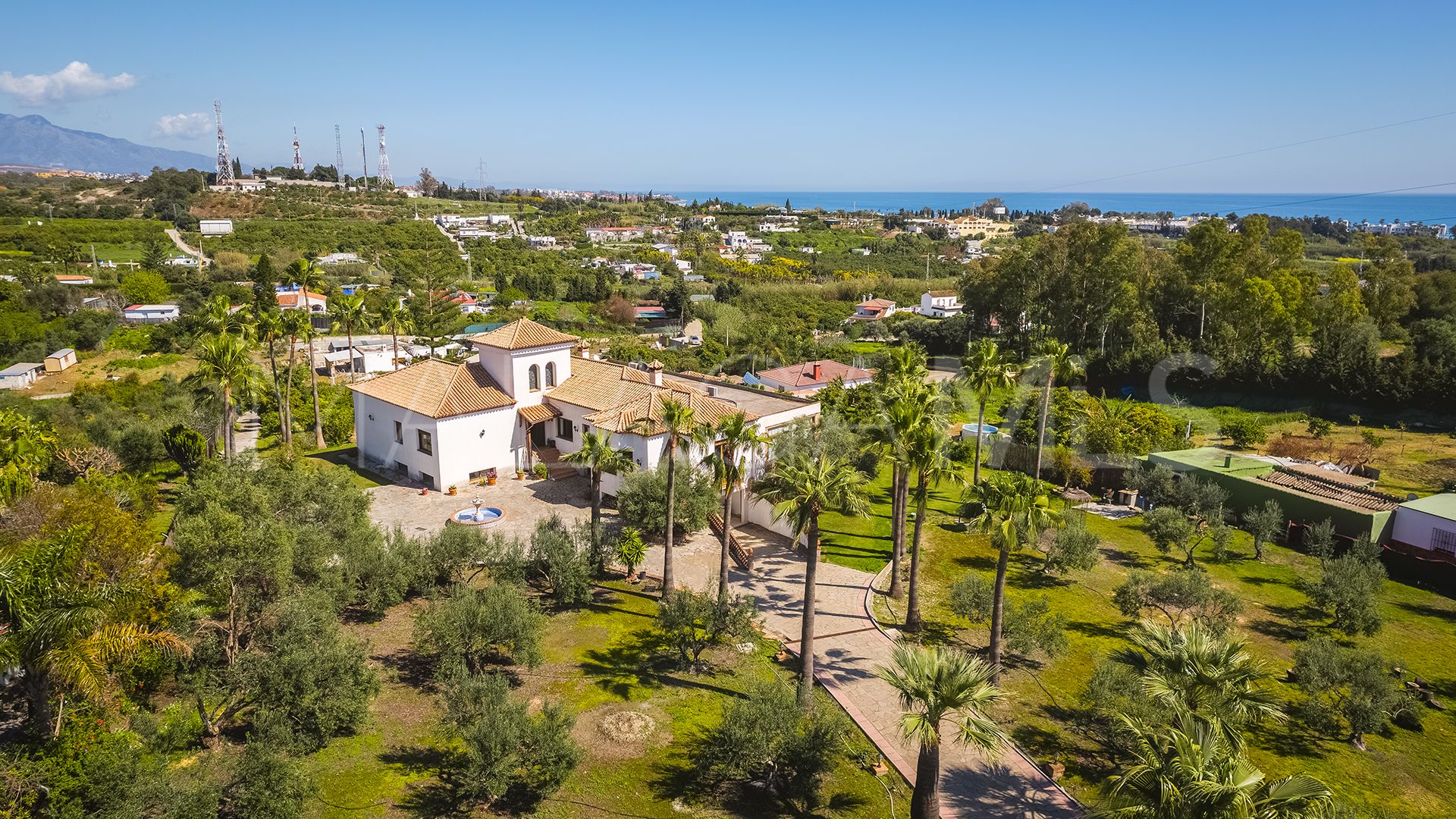 Finca for sale in El Padron