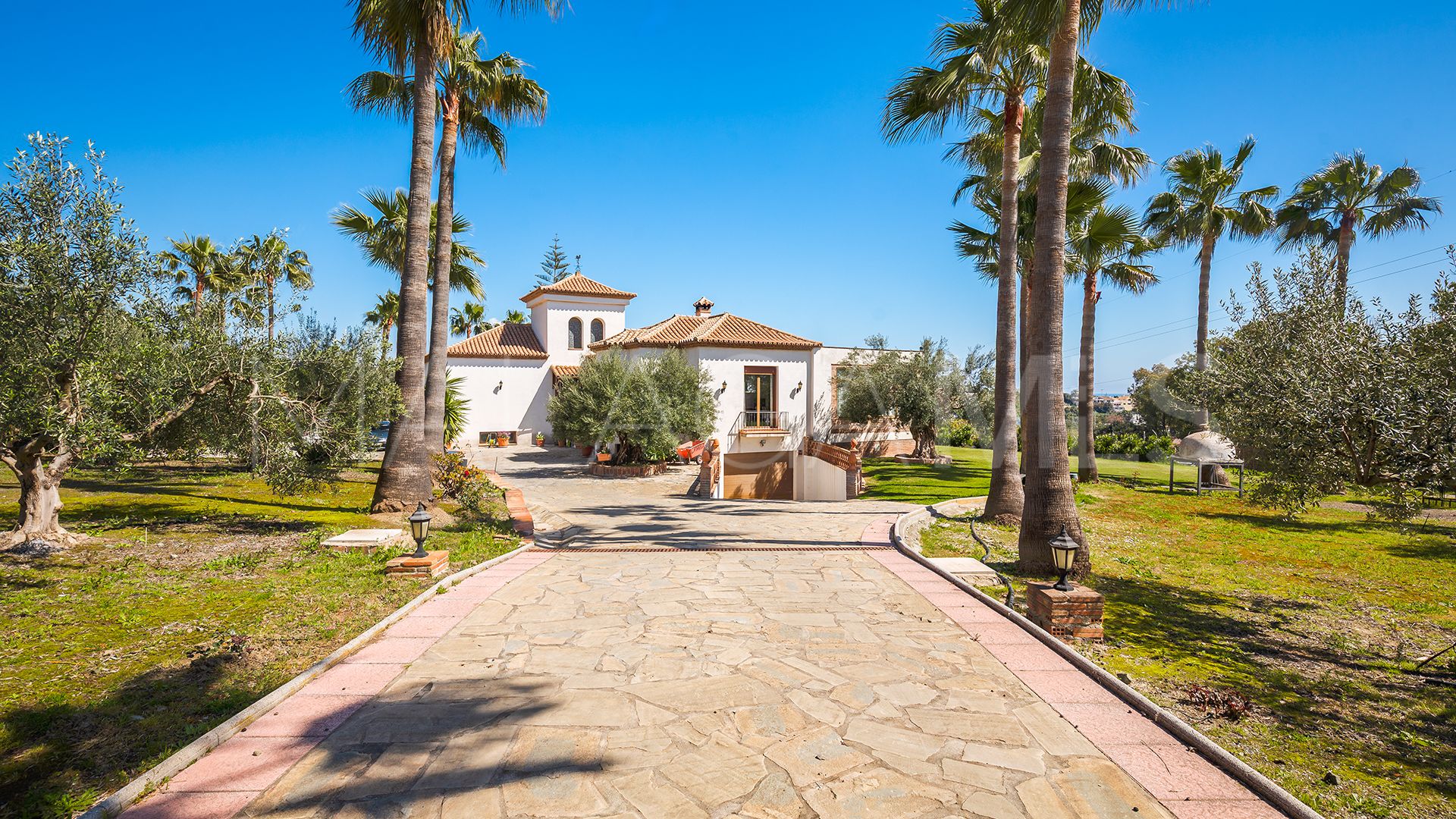 Finca for sale in El Padron