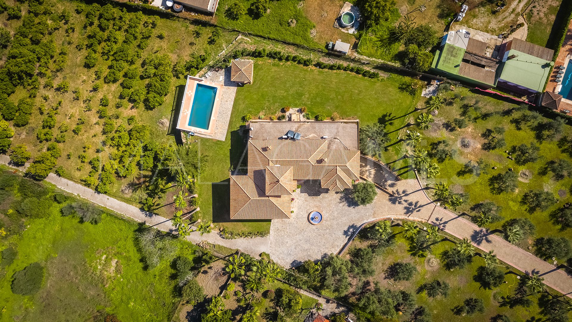 Finca for sale in El Padron