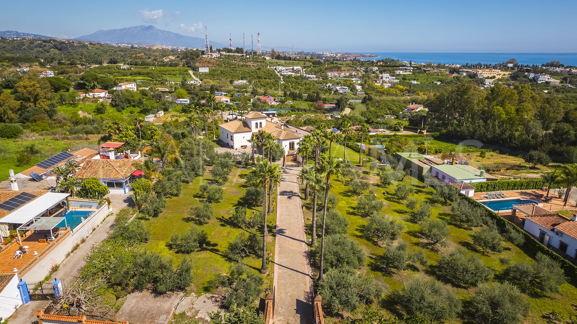 Finca for sale in El Padron