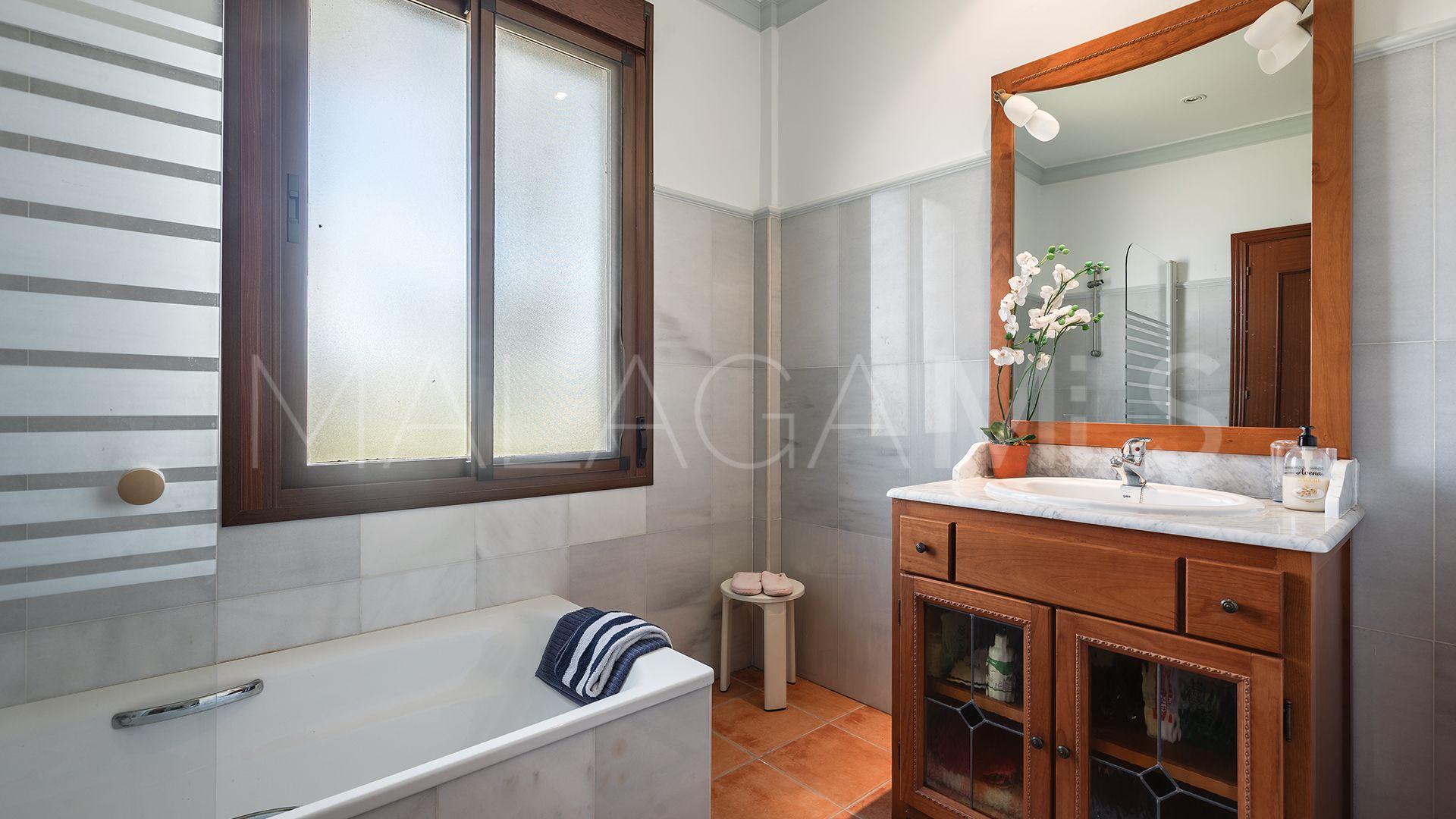 Finca for sale in El Padron