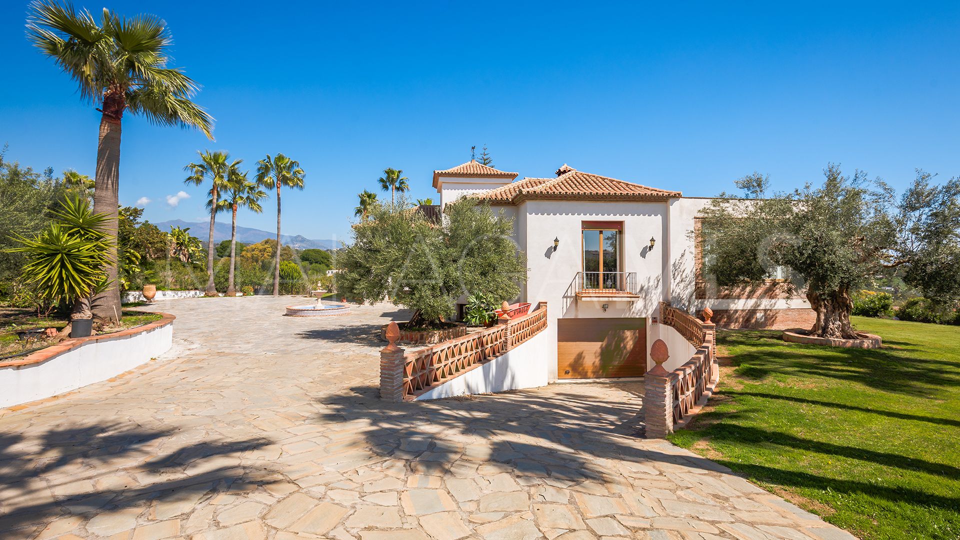 Finca for sale in El Padron