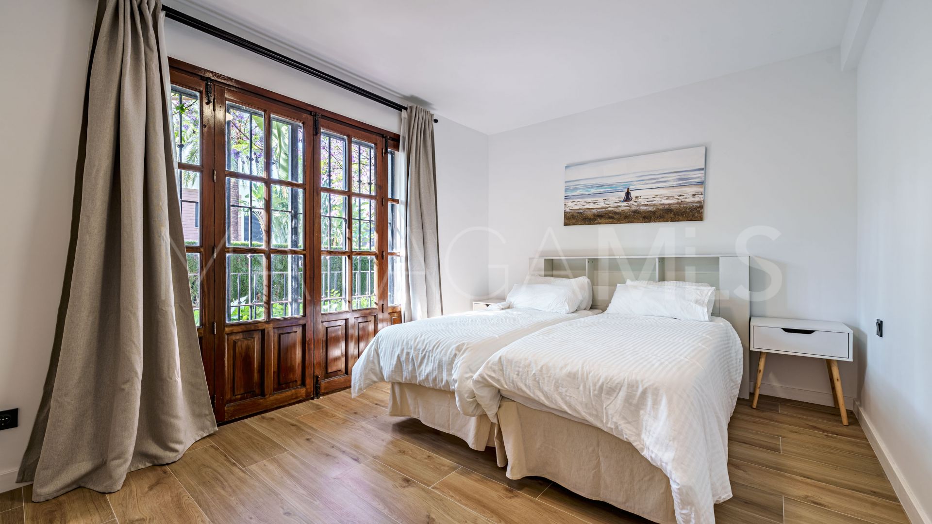 For sale ground floor apartment with 3 bedrooms in Sierra Blanca